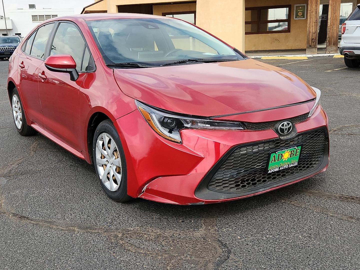 2021 RED /Grey Toyota Corolla LE (JTDEPMAE8MJ) with an 1.8L I-4 DOHC, VVT-i variable valve control, regular unleaded, engine with 139HP engine, located at 4711 Ave Q, Lubbock, TX, 79412, (806) 687-2362, 33.551304, -101.855293 - Photo#6