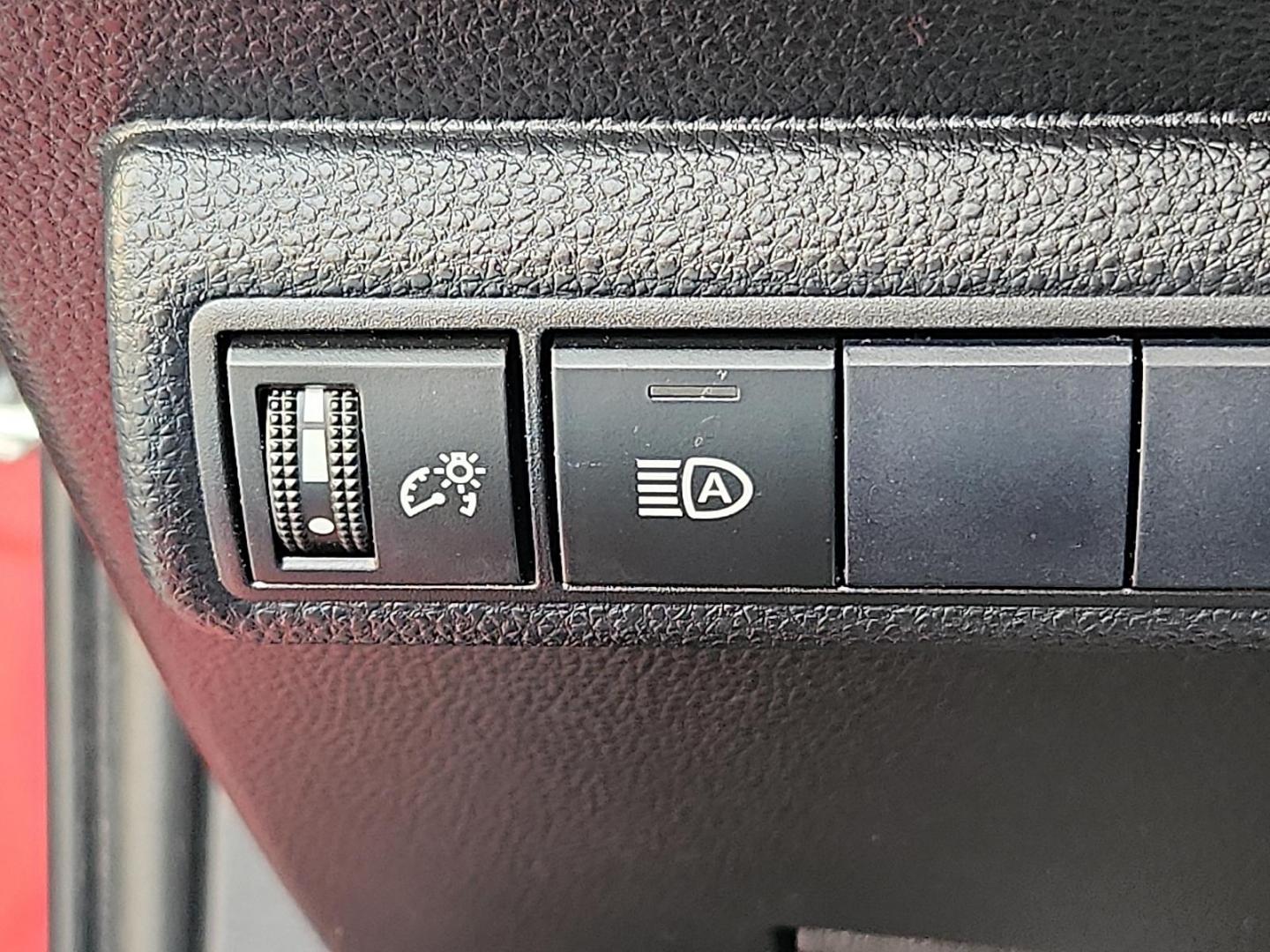 2021 RED /Grey Toyota Corolla LE (JTDEPMAE8MJ) with an 1.8L I-4 DOHC, VVT-i variable valve control, regular unleaded, engine with 139HP engine, located at 4711 Ave Q, Lubbock, TX, 79412, (806) 687-2362, 33.551304, -101.855293 - Photo#20