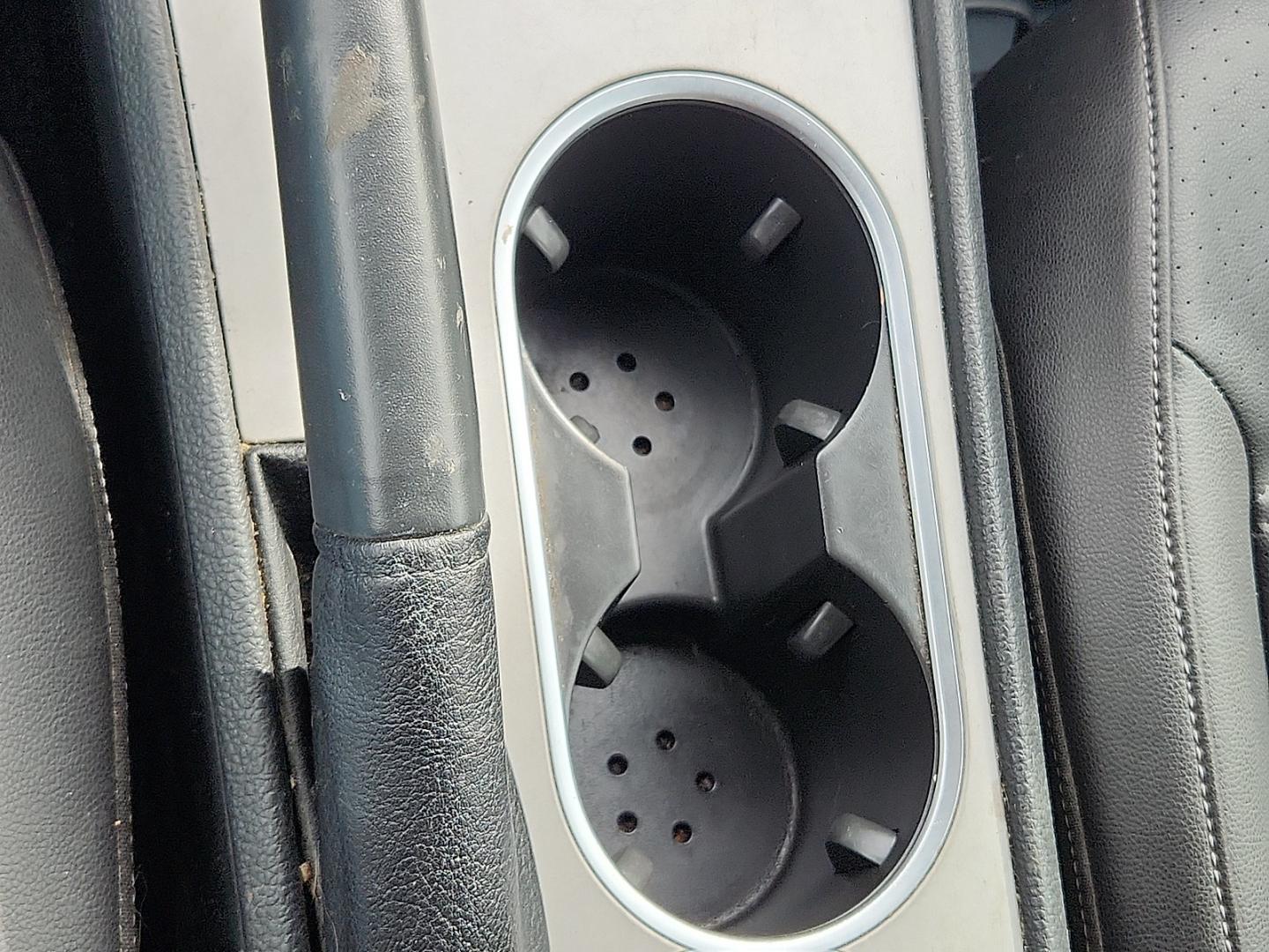 2020 GRAY /Titan Black - HL Volkswagen Passat 2.0T SE (1VWSA7A31LC) with an 2L I-4 gasoline direct injection, DOHC, variable valve control, intercooled turbo, regular unleaded, engine with 174HP engine, located at 4711 Ave Q, Lubbock, TX, 79412, (806) 687-2362, 33.551304, -101.855293 - Photo#20