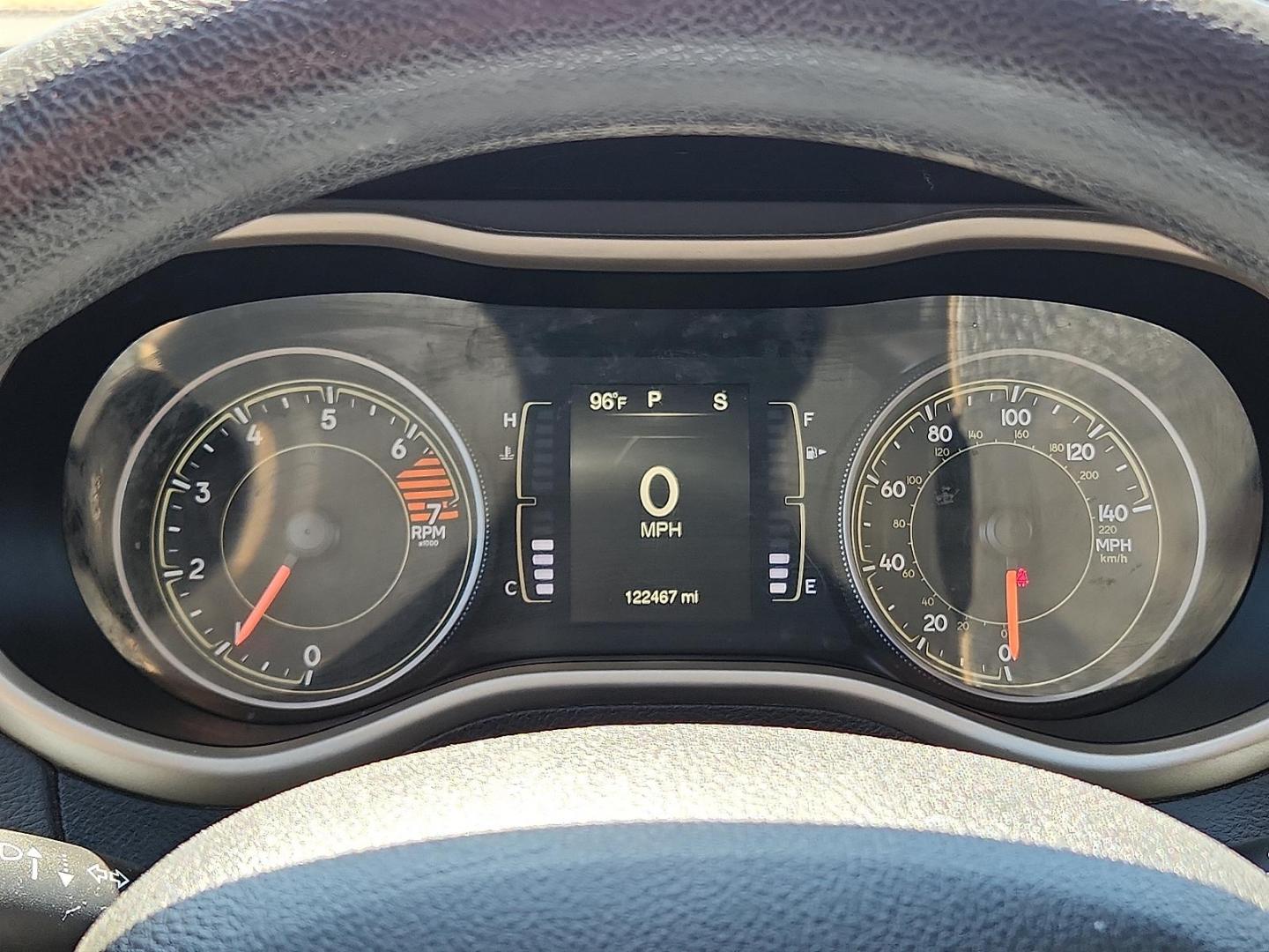 2018 BLUE /Black - X9 Jeep Cherokee Latitude FWD (1C4PJLCB1JD) with an Tigershark MultiAir 2.4L I-4 variable valve control, regular unleaded, engine with 184HP engine, located at 4711 Ave Q, Lubbock, TX, 79412, (806) 687-2362, 33.551304, -101.855293 - Photo#27