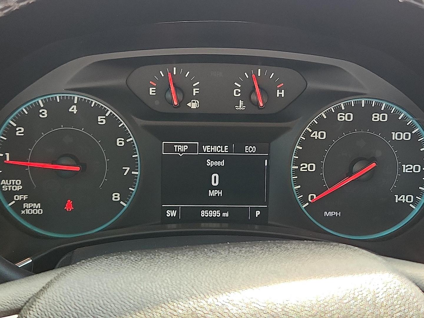 2018 BLUE /Jet Black - H1T Chevrolet Equinox LT (3GNAXJEV9JL) with an 1.5L I-4 gasoline direct injection, DOHC, VVT variable valve control, intercooled turbo, regular unleaded, engine with 170HP engine, located at 4711 Ave Q, Lubbock, TX, 79412, (806) 687-2362, 33.551304, -101.855293 - Photo#27