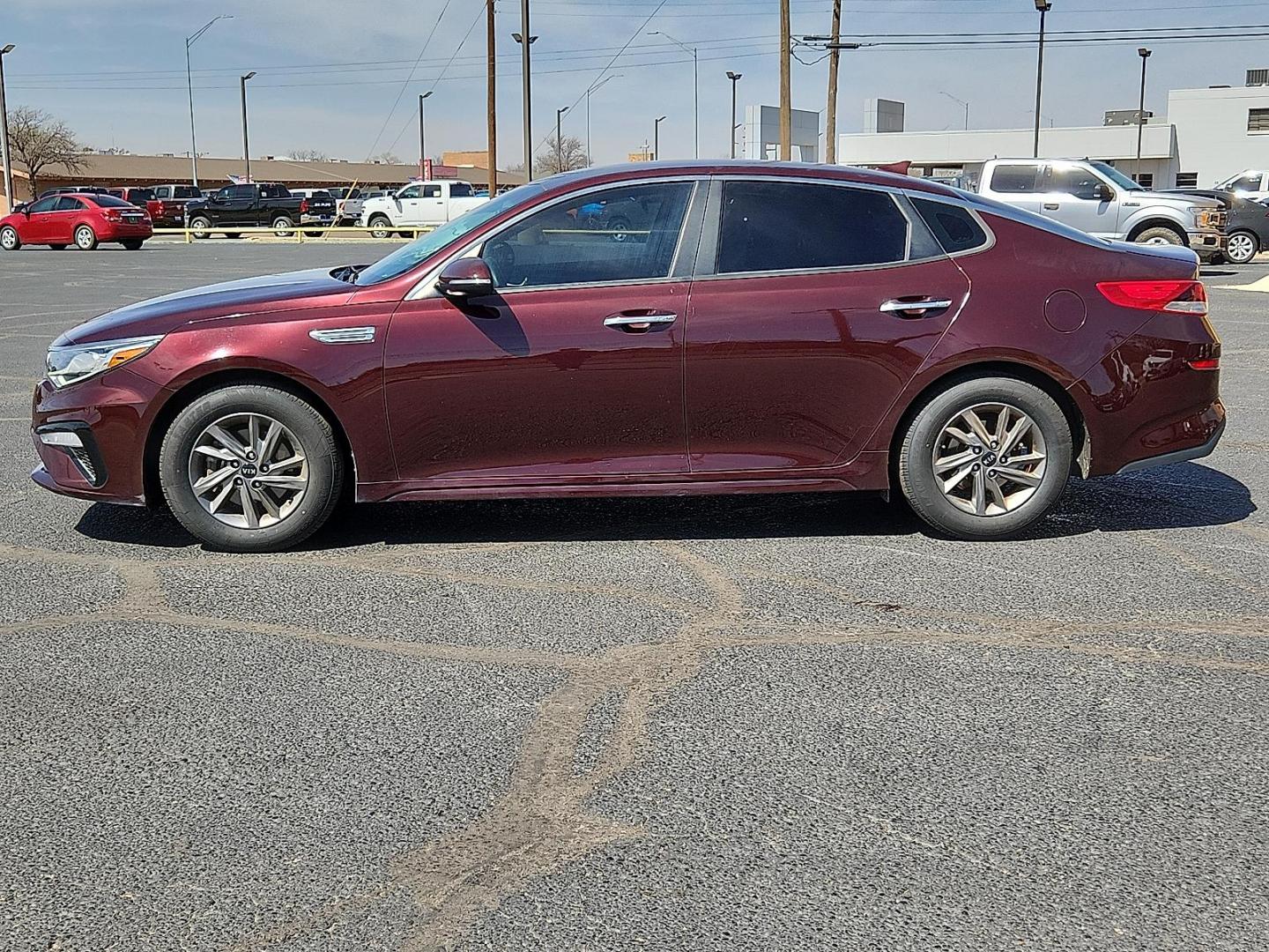 2020 PURPLE /Black - WK Kia Optima LX (5XXGT4L39LG) with an Theta II 2.4L I-4 gasoline direct injection, DOHC, D-CVVT variable valve control, regular unleaded, engine with 185HP engine, located at 4711 Ave Q, Lubbock, TX, 79412, (806) 687-2362, 33.551304, -101.855293 - Photo#1