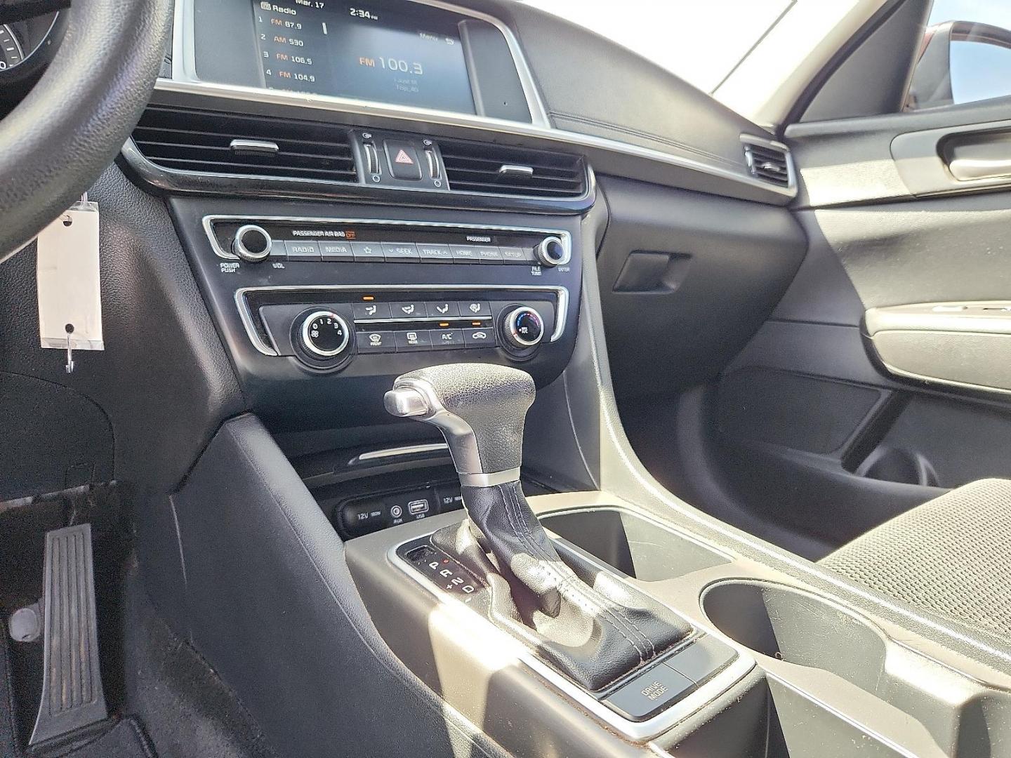 2020 PURPLE /Black - WK Kia Optima LX (5XXGT4L39LG) with an Theta II 2.4L I-4 gasoline direct injection, DOHC, D-CVVT variable valve control, regular unleaded, engine with 185HP engine, located at 4711 Ave Q, Lubbock, TX, 79412, (806) 687-2362, 33.551304, -101.855293 - Photo#29