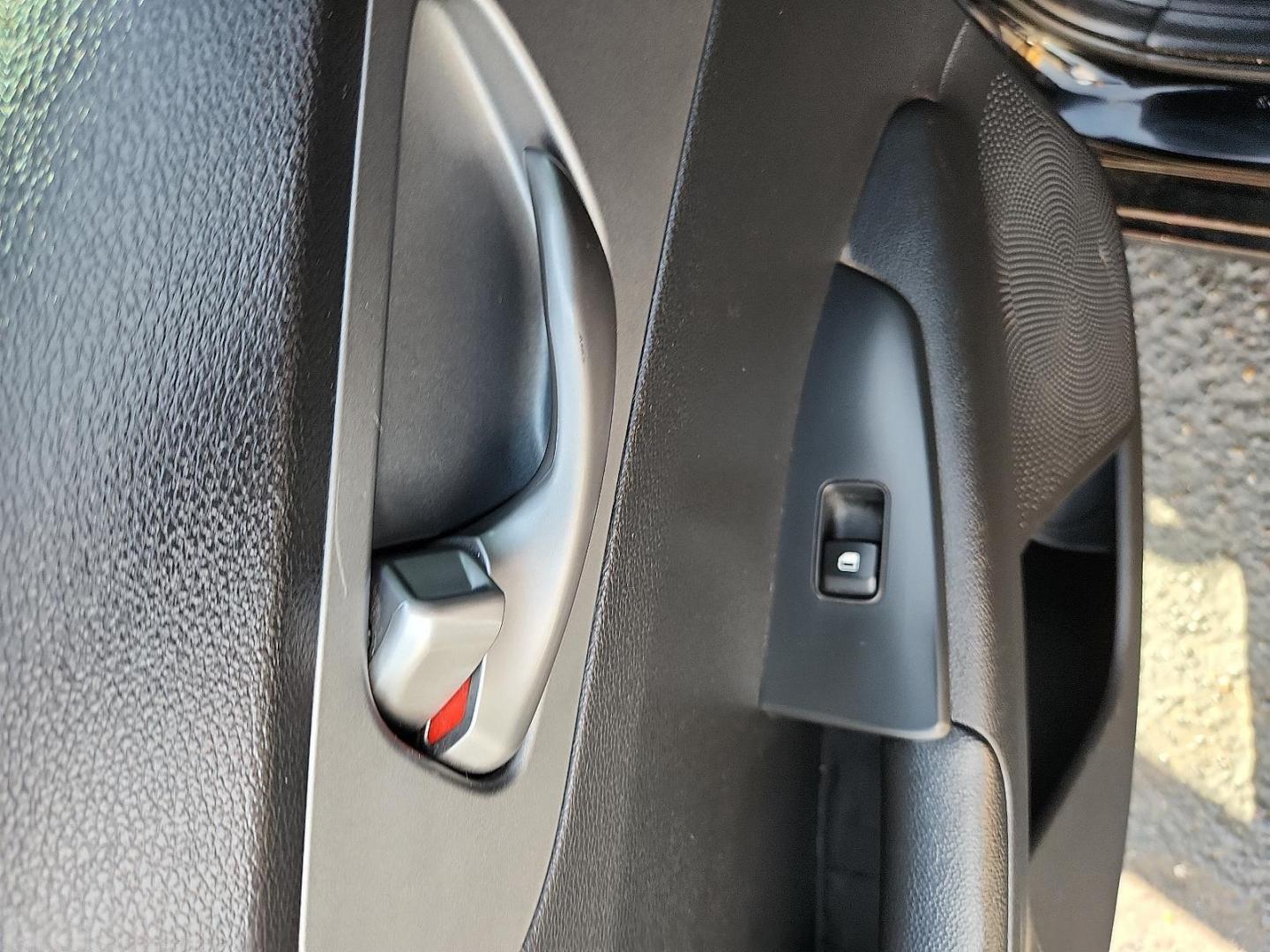 2021 BLACK /Black - WK Kia Forte LXS (3KPF24AD2ME) with an 2L I-4 DOHC, D-CVVT variable valve control, regular unleaded, engine with 147HP engine, located at 4711 Ave Q, Lubbock, TX, 79412, (806) 687-2362, 33.551304, -101.855293 - Photo#15