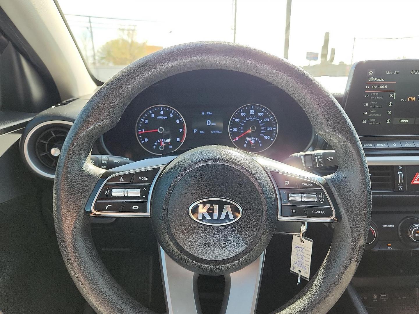 2021 BLACK /Black - WK Kia Forte LXS (3KPF24AD2ME) with an 2L I-4 DOHC, D-CVVT variable valve control, regular unleaded, engine with 147HP engine, located at 4711 Ave Q, Lubbock, TX, 79412, (806) 687-2362, 33.551304, -101.855293 - Photo#28