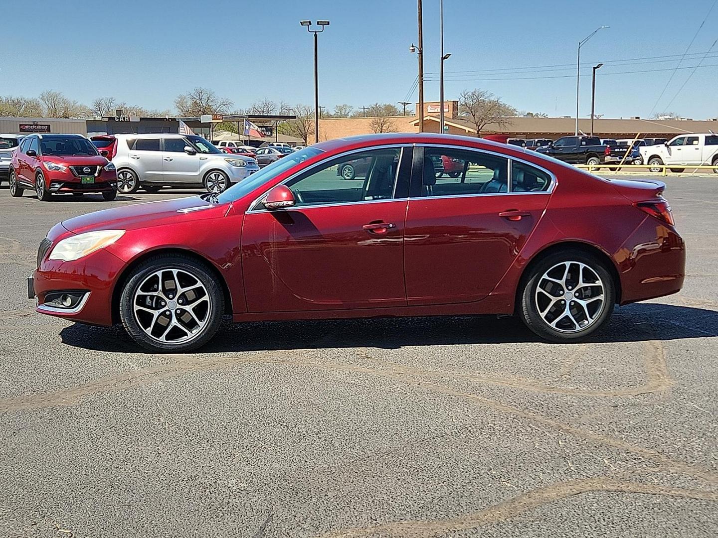 2017 RED /Ebony w/Ebony Accents - AFM Buick Regal Turbo Sport Touring (2G4GL5EX3H9) with an 2L I-4 gasoline direct injection, DOHC, VVT variable valve control, intercooled turbo, premium unleaded, engine with 259HP engine, located at 4711 Ave Q, Lubbock, TX, 79412, (806) 687-2362, 33.551304, -101.855293 - Photo#2