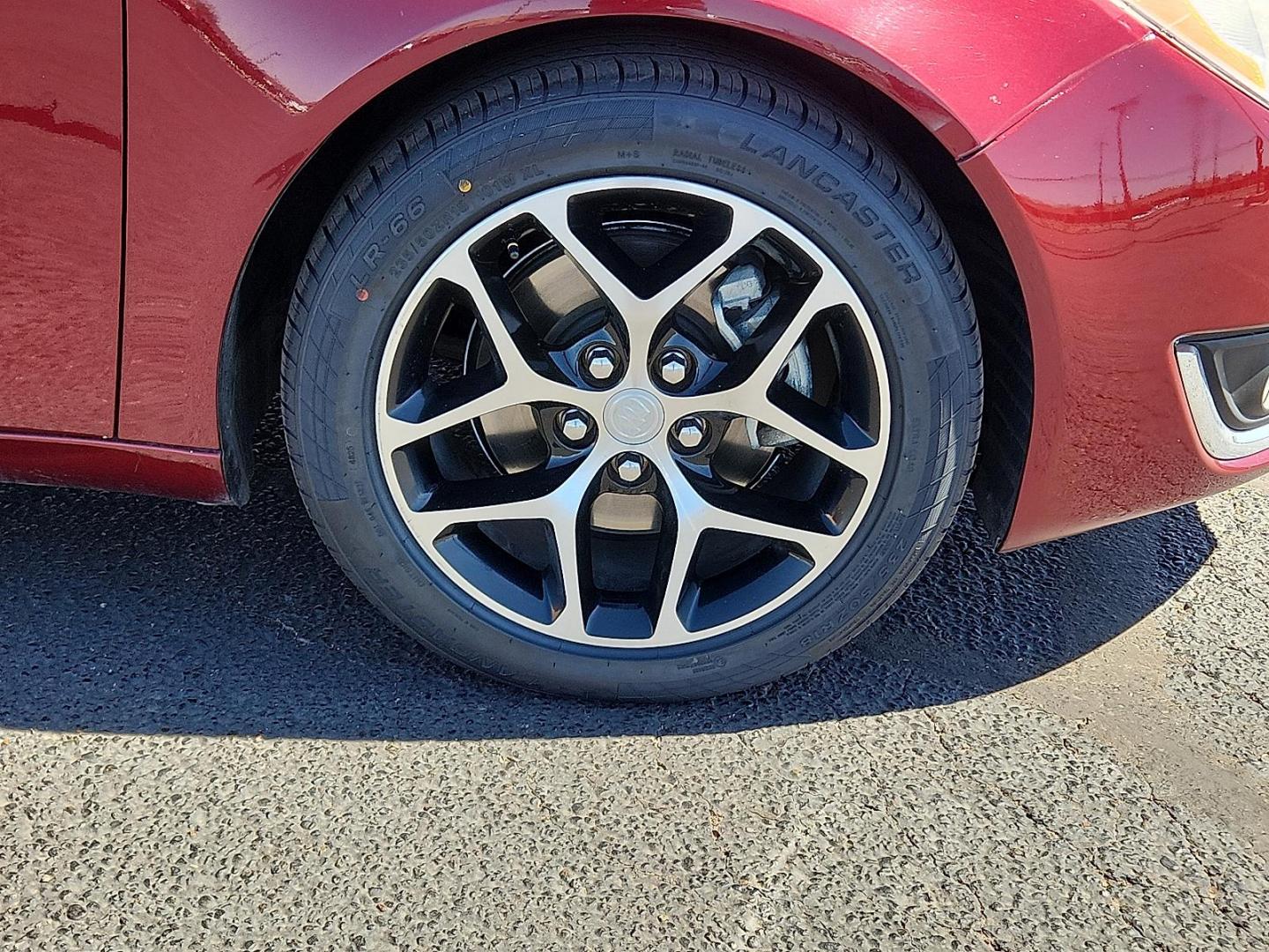 2017 RED /Ebony w/Ebony Accents - AFM Buick Regal Turbo Sport Touring (2G4GL5EX3H9) with an 2L I-4 gasoline direct injection, DOHC, VVT variable valve control, intercooled turbo, premium unleaded, engine with 259HP engine, located at 4711 Ave Q, Lubbock, TX, 79412, (806) 687-2362, 33.551304, -101.855293 - Photo#6