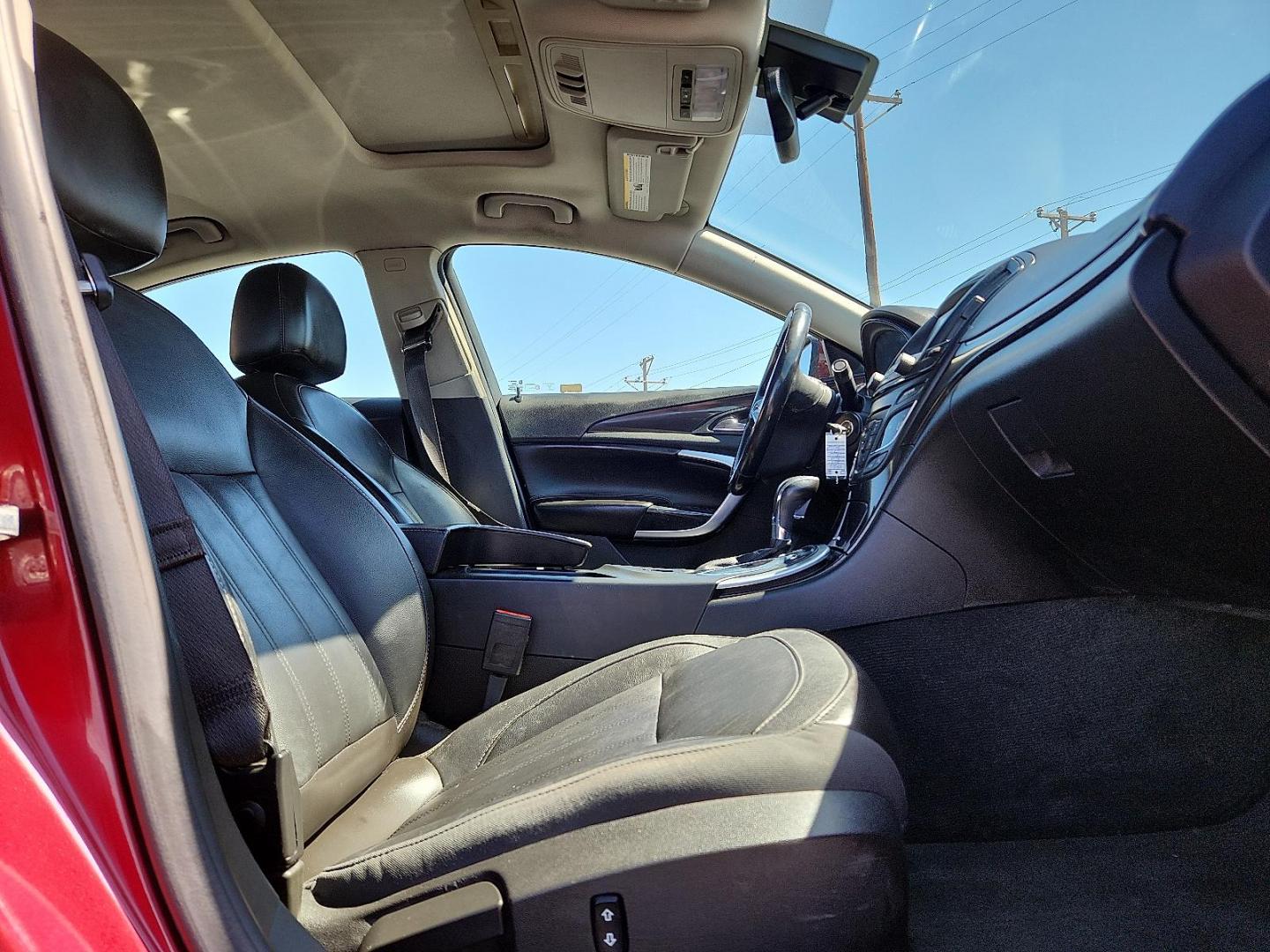 2017 RED /Ebony w/Ebony Accents - AFM Buick Regal Turbo Sport Touring (2G4GL5EX3H9) with an 2L I-4 gasoline direct injection, DOHC, VVT variable valve control, intercooled turbo, premium unleaded, engine with 259HP engine, located at 4711 Ave Q, Lubbock, TX, 79412, (806) 687-2362, 33.551304, -101.855293 - Photo#11