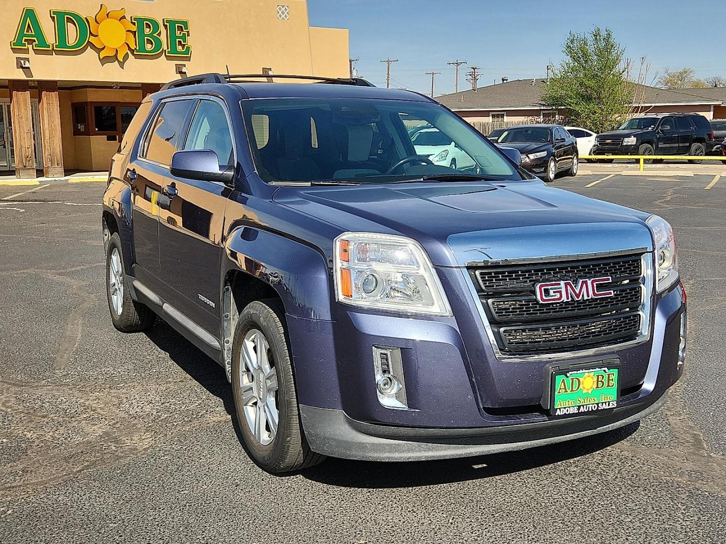 2014 BLUE /Light Titanium - AFF GMC Terrain SLT-1 (2GKALSEK0E6) with an 2.4L DOHC 4-Cylinder SIDI Engine with VVT engine, located at 4711 Ave Q, Lubbock, TX, 79412, (806) 687-2362, 33.551304, -101.855293 - Photo#5