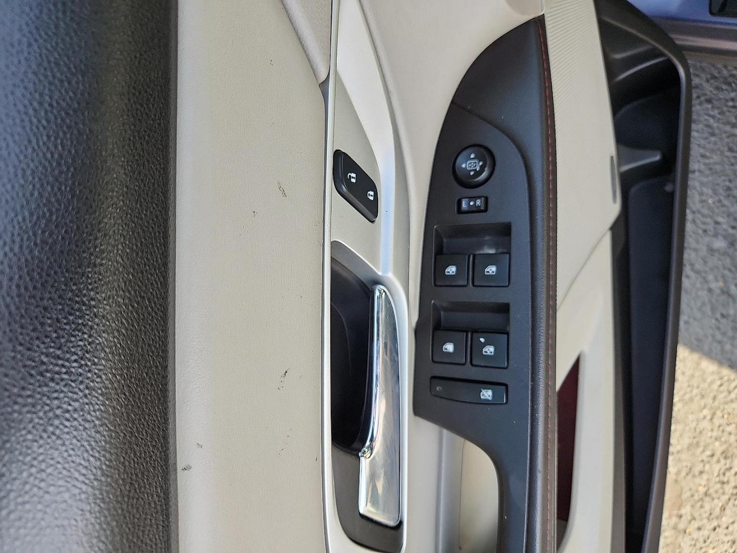 2014 BLUE /Light Titanium - AFF GMC Terrain SLT-1 (2GKALSEK0E6) with an 2.4L DOHC 4-Cylinder SIDI Engine with VVT engine, located at 4711 Ave Q, Lubbock, TX, 79412, (806) 687-2362, 33.551304, -101.855293 - Photo#22