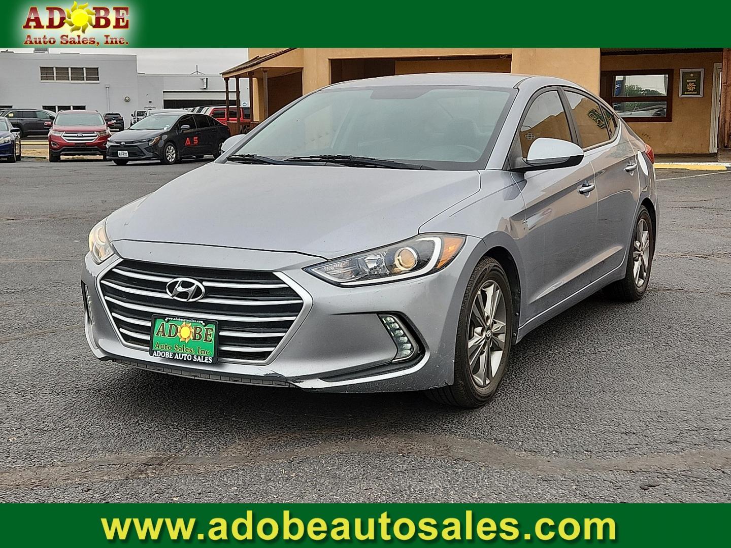 2017 SILVER /Beige - XA Hyundai Elantra SE (5NPD84LF9HH) with an Nu 2L I-4 DOHC, D-CVVT variable valve control, regular unleaded, engine with 147HP engine, located at 4711 Ave Q, Lubbock, TX, 79412, (806) 687-2362, 33.551304, -101.855293 - Photo#0
