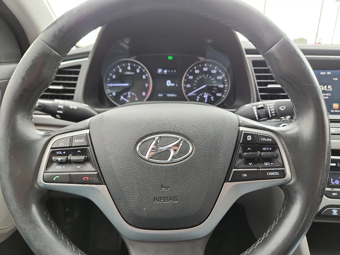 2017 SILVER /Beige - XA Hyundai Elantra SE (5NPD84LF9HH) with an Nu 2L I-4 DOHC, D-CVVT variable valve control, regular unleaded, engine with 147HP engine, located at 4711 Ave Q, Lubbock, TX, 79412, (806) 687-2362, 33.551304, -101.855293 - Photo#28