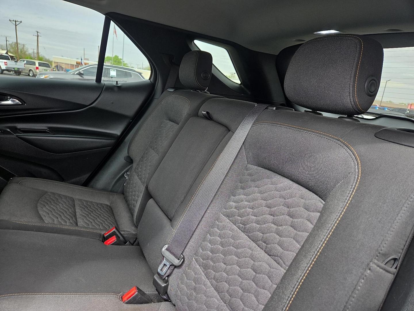 2020 Silver Ice Metallic - GAN /Jet Black - H1T Chevrolet Equinox FWD LT 1.5L Turbo (2GNAXKEV6L6) with an 1.5L I-4 gasoline direct injection, DOHC, VVT variable valve control, intercooled turbo, regular unleaded, engine with 170HP engine, located at 4711 Ave Q, Lubbock, TX, 79412, (806) 687-2362, 33.551304, -101.855293 - Photo#18