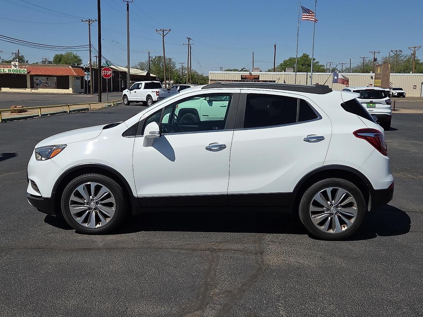 2017 Summit White - GAZ /Ebony - AFN Buick Encore Preferred (KL4CJASBXHB) with an Ecotec 1.4L I-4 DOHC, variable valve control, intercooled turbo, regular unleaded, engine with 138HP engine, located at 4711 Ave Q, Lubbock, TX, 79412, (806) 687-2362, 33.551304, -101.855293 - Photo#1