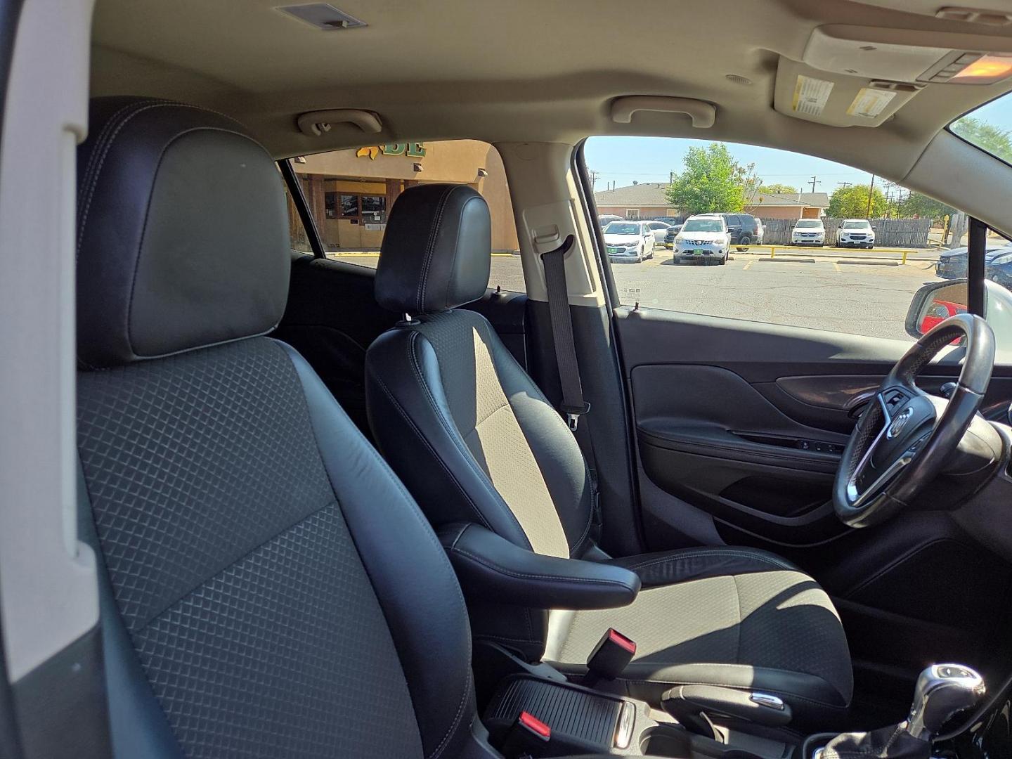 2017 Summit White - GAZ /Ebony - AFN Buick Encore Preferred (KL4CJASBXHB) with an Ecotec 1.4L I-4 DOHC, variable valve control, intercooled turbo, regular unleaded, engine with 138HP engine, located at 4711 Ave Q, Lubbock, TX, 79412, (806) 687-2362, 33.551304, -101.855293 - Photo#11