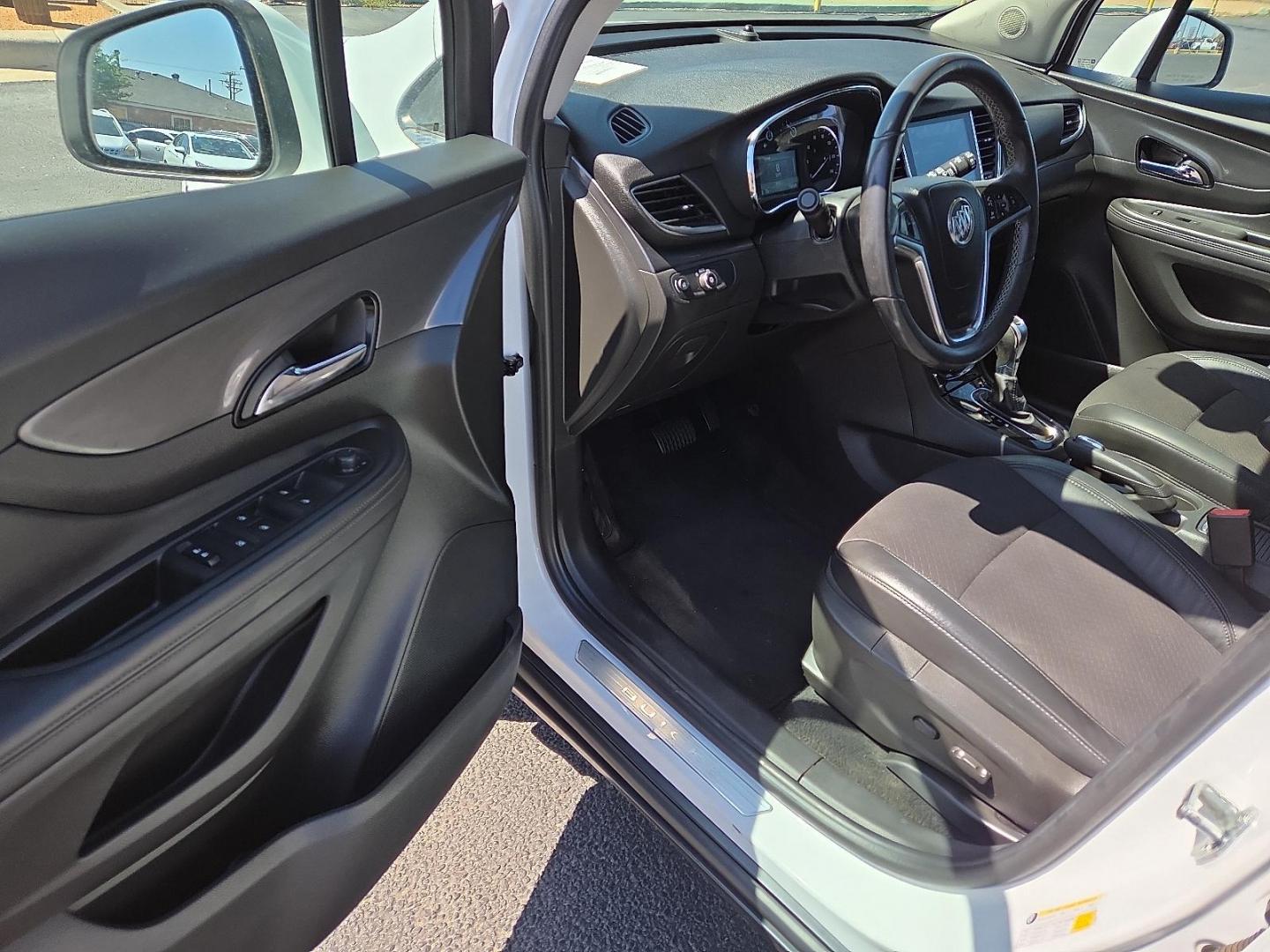 2017 Summit White - GAZ /Ebony - AFN Buick Encore Preferred (KL4CJASBXHB) with an Ecotec 1.4L I-4 DOHC, variable valve control, intercooled turbo, regular unleaded, engine with 138HP engine, located at 4711 Ave Q, Lubbock, TX, 79412, (806) 687-2362, 33.551304, -101.855293 - Photo#18