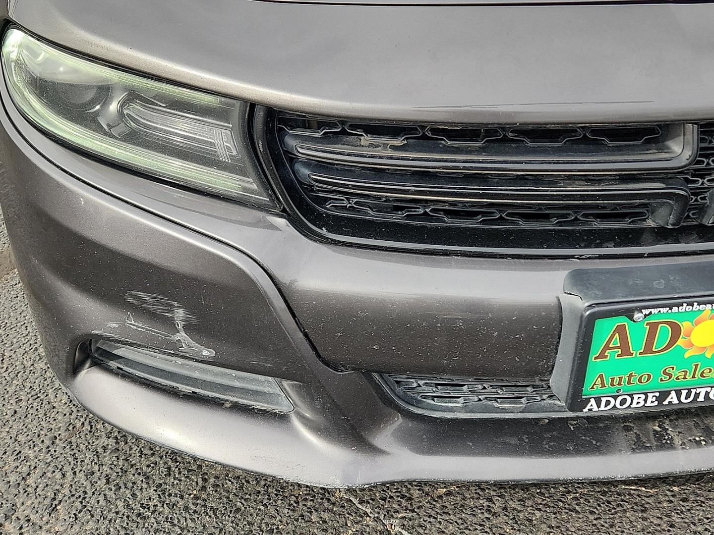 2019 GRAY Dodge Charger SXT (2C3CDXBG9KH) with an Pentastar 3.6L V-6 DOHC, variable valve control, regular unleaded, engine with 292HP engine, located at 4711 Ave Q, Lubbock, TX, 79412, (806) 687-2362, 33.551304, -101.855293 - Photo#7