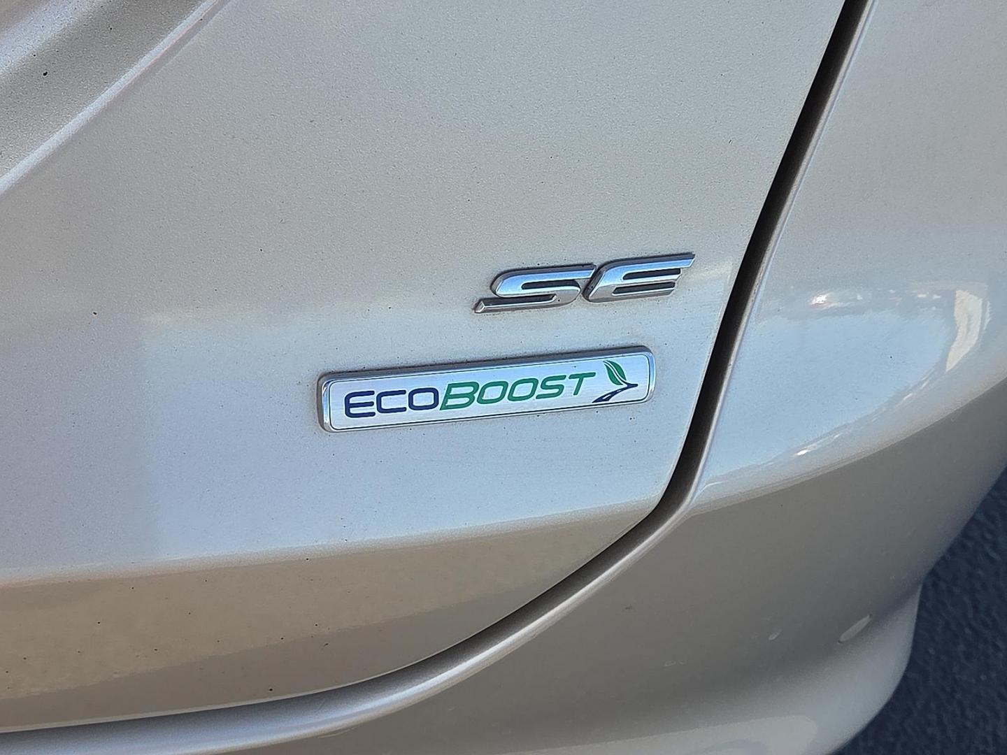 2017 White Gold - GN /Medium Light Stone - DQ Ford Fusion SE (3FA6P0HD9HR) with an EcoBoost 1.5L I-4 gasoline direct injection, DOHC, Ti-VCT variable valve control, intercooled turbo, regular unleaded, engine with 181HP engine, located at 4711 Ave Q, Lubbock, TX, 79412, (806) 687-2362, 33.551304, -101.855293 - Photo#13