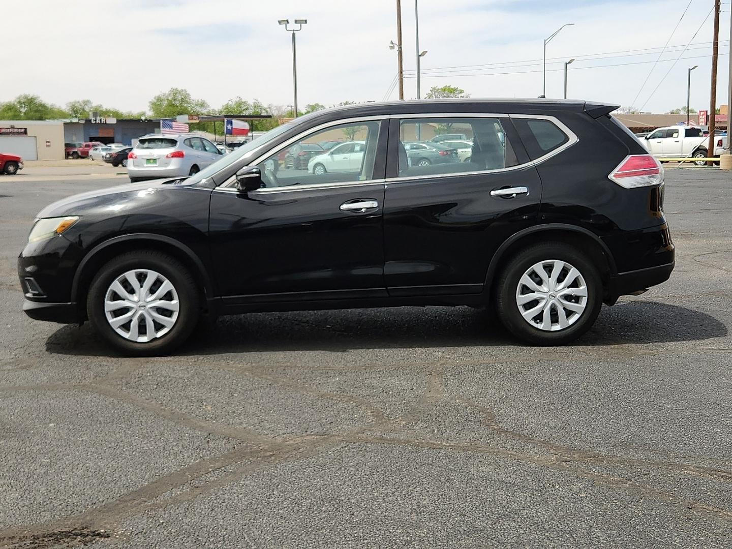 2014 BLACK /Charcoal - G Nissan Rogue S (5N1AT2MT0EC) with an 2.5L I-4 DOHC, variable valve control, regular unleaded, engine with 170HP engine, located at 4711 Ave Q, Lubbock, TX, 79412, (806) 687-2362, 33.551304, -101.855293 - Photo#1