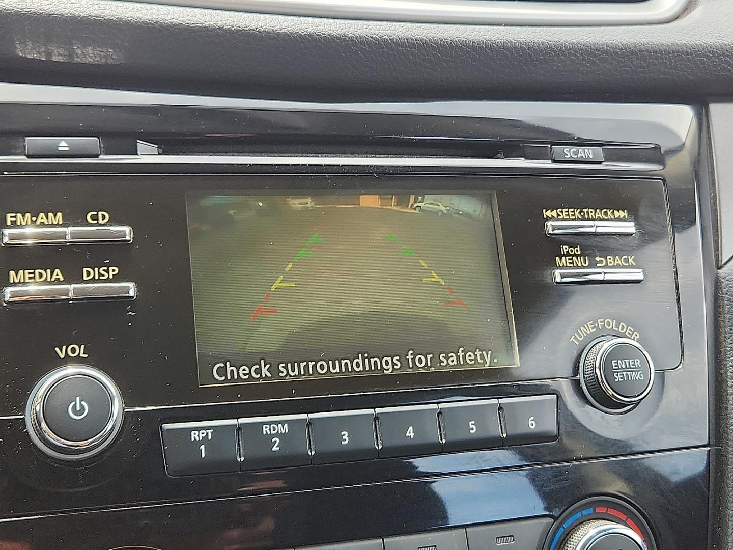 2014 BLACK /Charcoal - G Nissan Rogue S (5N1AT2MT0EC) with an 2.5L I-4 DOHC, variable valve control, regular unleaded, engine with 170HP engine, located at 4711 Ave Q, Lubbock, TX, 79412, (806) 687-2362, 33.551304, -101.855293 - Photo#19