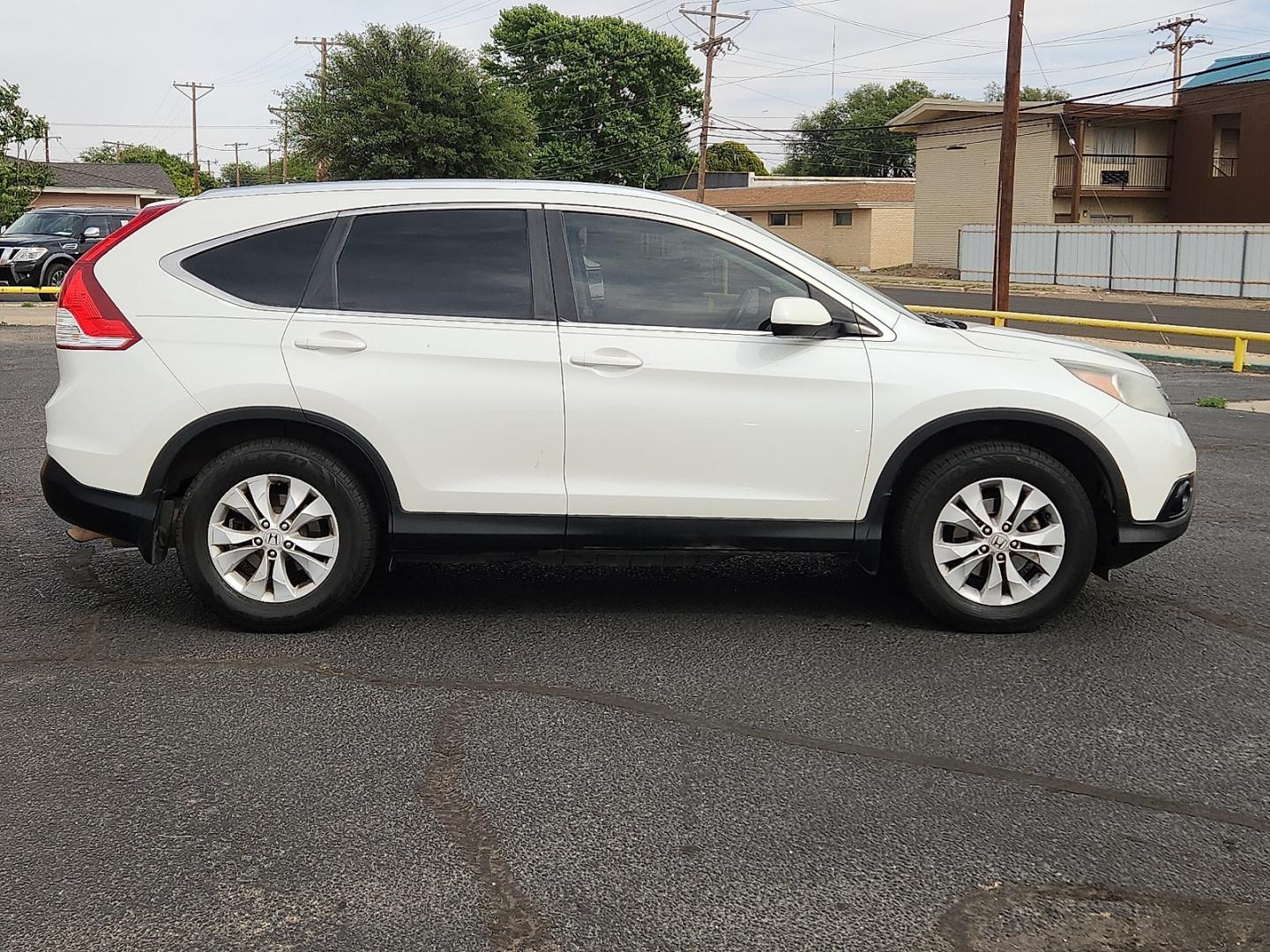 2014 WHITE /Beige - BE Honda CR-V EX-L (5J6RM3H71EL) with an 2.4L I-4 DOHC, i-VTEC variable valve control, regular unleaded, engine with 185HP engine, located at 4711 Ave Q, Lubbock, TX, 79412, (806) 687-2362, 33.551304, -101.855293 - Photo#4