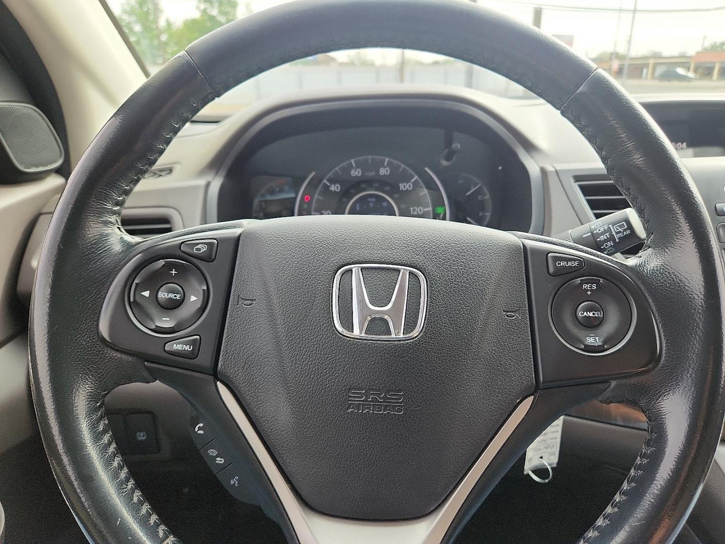 2014 WHITE /Beige - BE Honda CR-V EX-L (5J6RM3H71EL) with an 2.4L I-4 DOHC, i-VTEC variable valve control, regular unleaded, engine with 185HP engine, located at 4711 Ave Q, Lubbock, TX, 79412, (806) 687-2362, 33.551304, -101.855293 - Photo#28