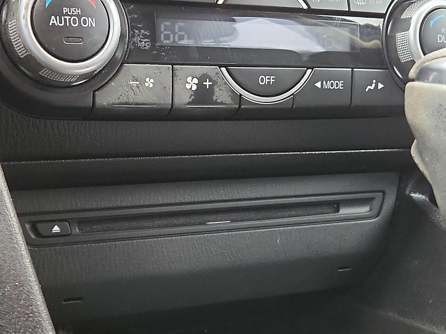 2016 BLACK /Black - BV0 Mazda Mazda3 Hatchback i Grand Touring (3MZBM1N77GM) with an SKYACTIV-G 2L I-4 gasoline direct injection, DOHC, variable valve control, regular unleaded, engine with 155HP engine, located at 4711 Ave Q, Lubbock, TX, 79412, (806) 687-2362, 33.551304, -101.855293 - Photo#22