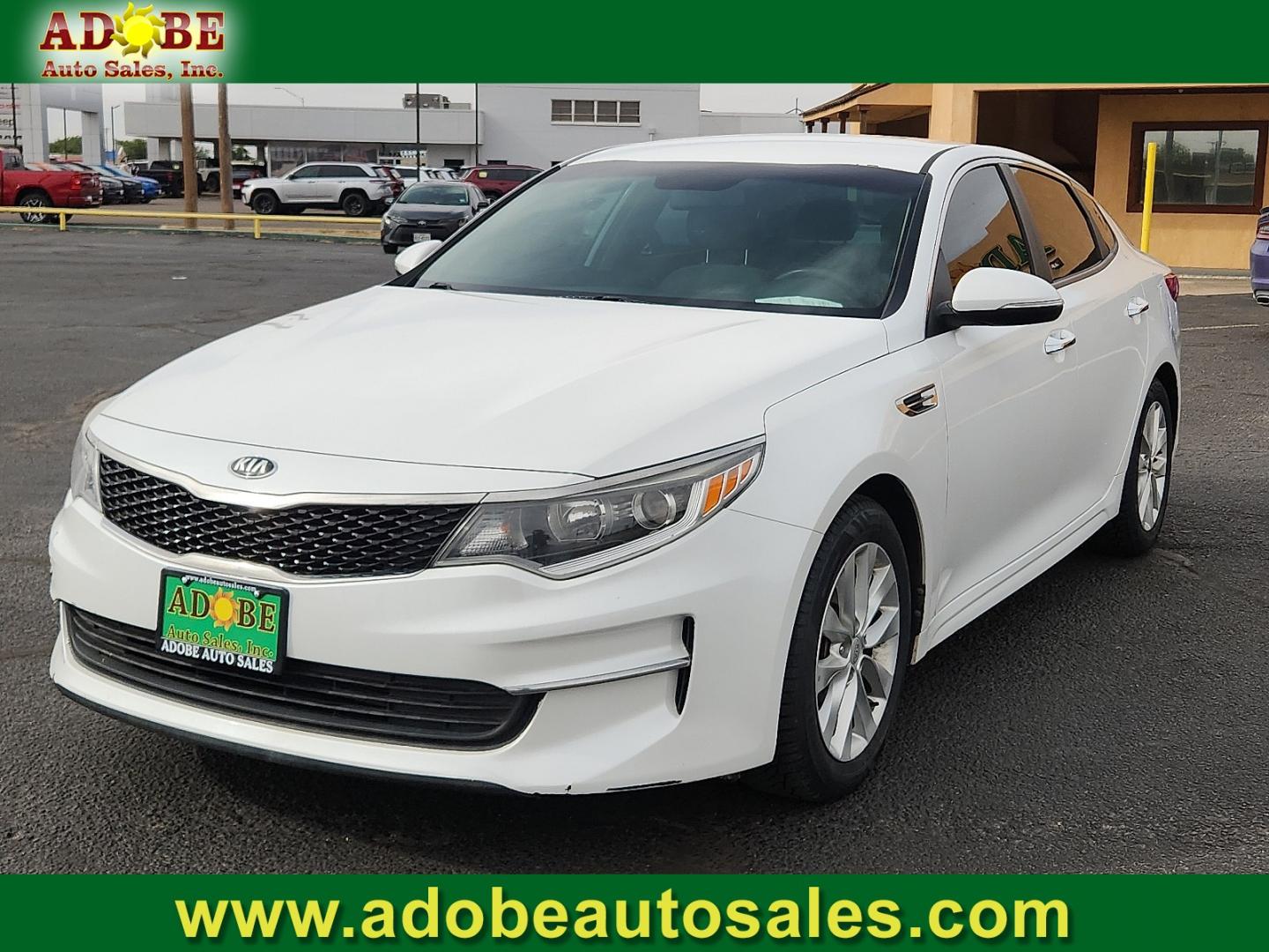 2016 WHITE /Beige - BHH Kia Optima LX (5XXGT4L3XGG) with an Theta II 2.4L I-4 gasoline direct injection, DOHC, CVVT variable valve control, regular unleaded, engine with 185HP engine, located at 4711 Ave Q, Lubbock, TX, 79412, (806) 687-2362, 33.551304, -101.855293 - Photo#0