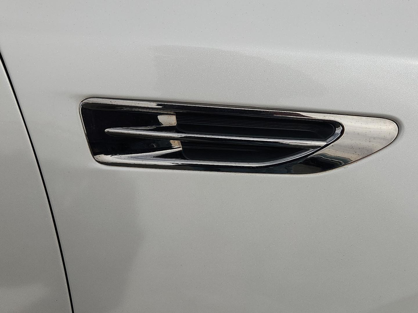 2016 WHITE /Beige - BHH Kia Optima LX (5XXGT4L3XGG) with an Theta II 2.4L I-4 gasoline direct injection, DOHC, CVVT variable valve control, regular unleaded, engine with 185HP engine, located at 4711 Ave Q, Lubbock, TX, 79412, (806) 687-2362, 33.551304, -101.855293 - Photo#8