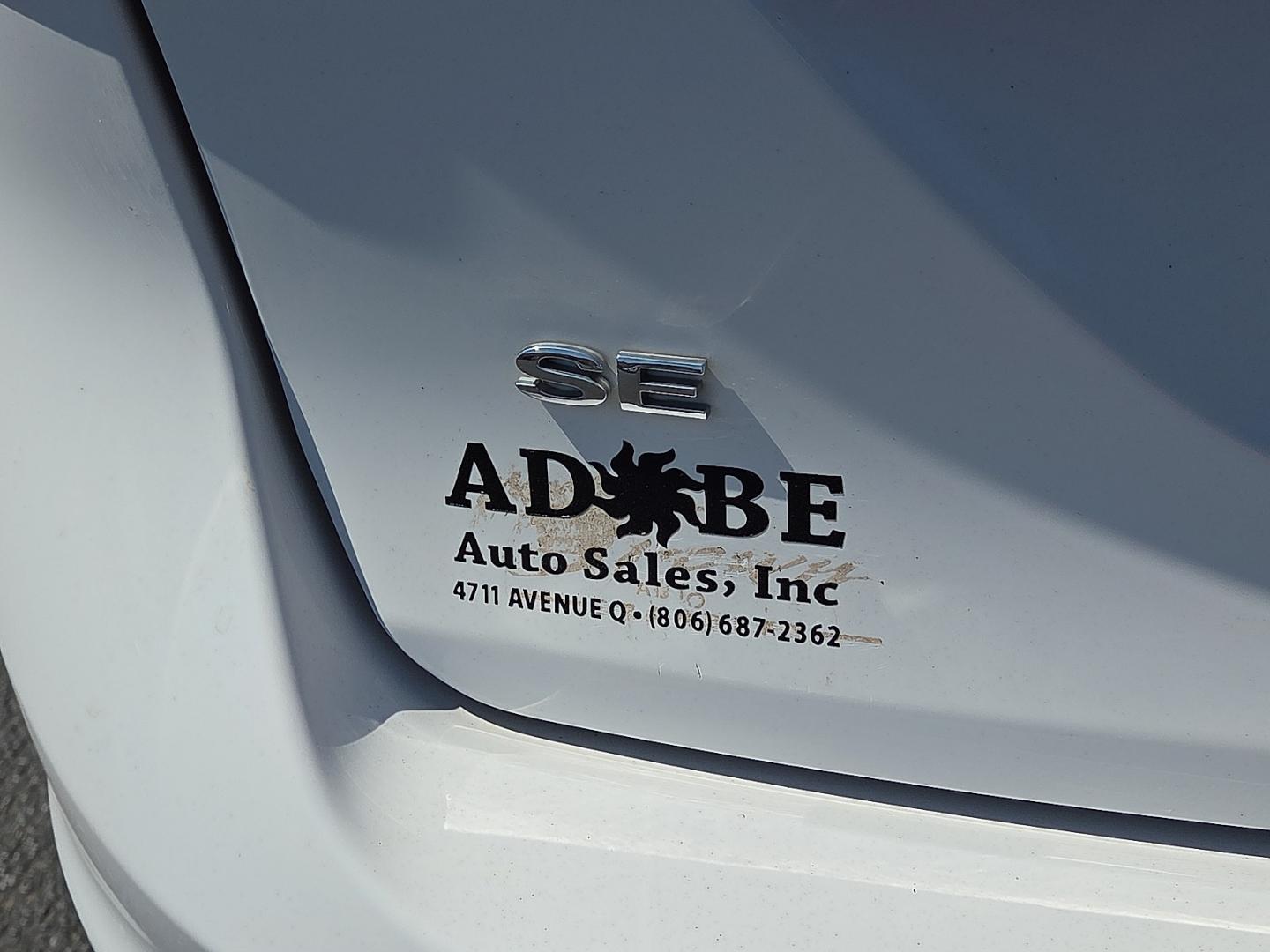 2018 Oxford White - YZ /Charcoal Black - 1D Ford Fiesta SE (3FADP4BJ5JM) with an 1.6L I-4 DOHC, variable valve control, regular unleaded, engine with 120HP engine, located at 4711 Ave Q, Lubbock, TX, 79412, (806) 687-2362, 33.551304, -101.855293- Photo#15