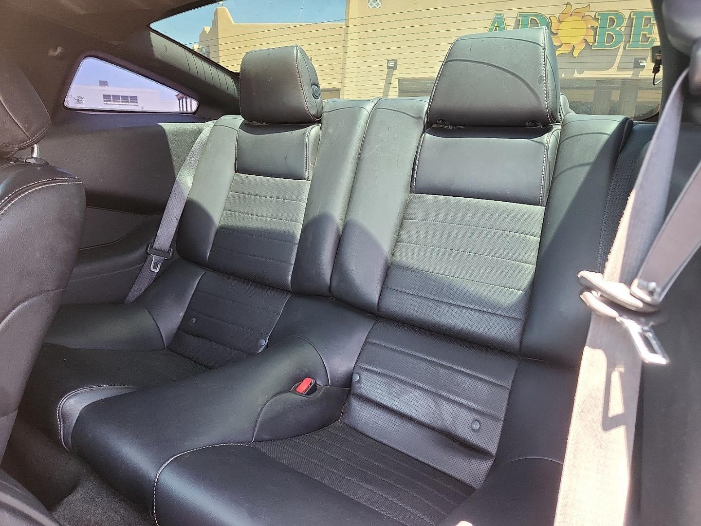 2013 GRAY /Charcoal Black - 1W Ford Mustang V6 (1ZVBP8AM7D5) with an 3.7L V-6 DOHC, Ti-VCT variable valve control, regular unleaded, engine with 305HP engine, located at 4711 Ave Q, Lubbock, TX, 79412, (806) 687-2362, 33.551304, -101.855293 - Photo#10