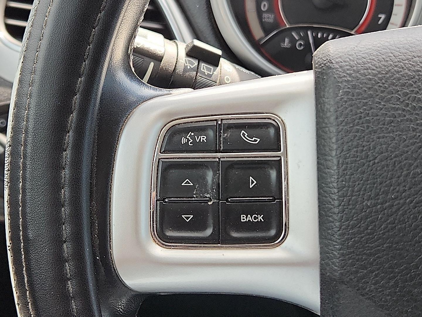 2020 SILVER /Black - X9 Dodge Journey SE Value (3C4PDCAB7LT) with an Tigershark MultiAir 2.4L I-4 DOHC, VVT variable valve control, regular unleaded, engine with 173HP engine, located at 4711 Ave Q, Lubbock, TX, 79412, (806) 687-2362, 33.551304, -101.855293- Photo#17