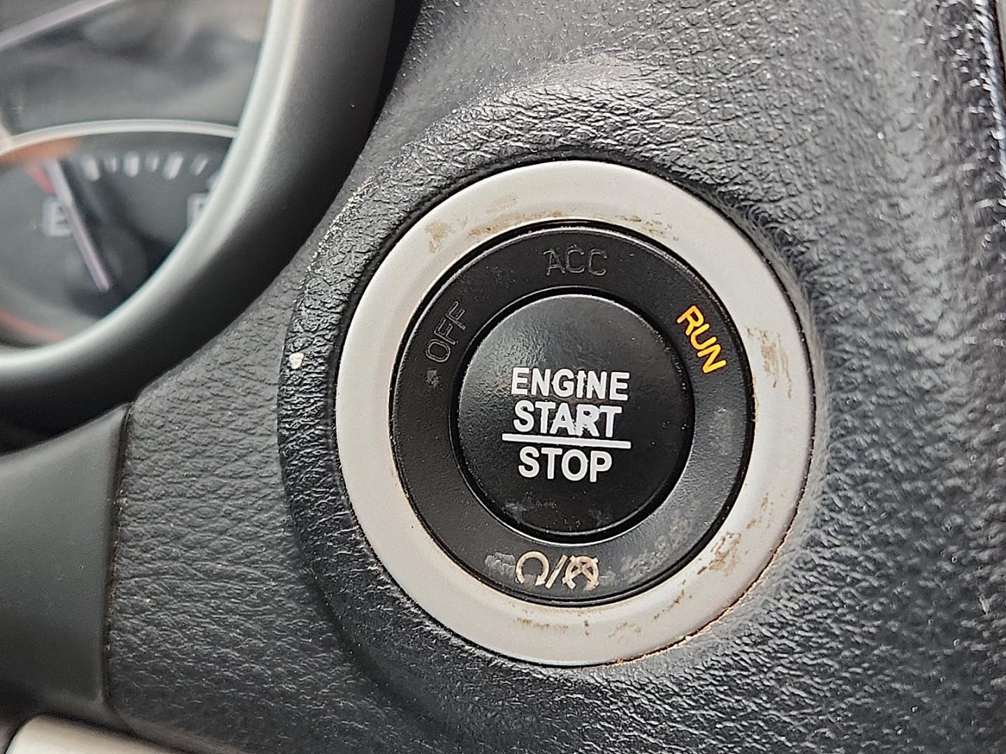 2020 SILVER /Black - X9 Dodge Journey SE Value (3C4PDCAB7LT) with an Tigershark MultiAir 2.4L I-4 DOHC, VVT variable valve control, regular unleaded, engine with 173HP engine, located at 4711 Ave Q, Lubbock, TX, 79412, (806) 687-2362, 33.551304, -101.855293- Photo#19