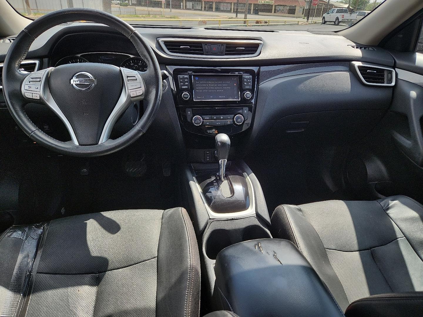 2016 BLACK /Charcoal - G Nissan Rogue SL (5N1AT2MT4GC) with an 2.5L I-4 DOHC, variable valve control, regular unleaded, engine with 170HP engine, located at 4711 Ave Q, Lubbock, TX, 79412, (806) 687-2362, 33.551304, -101.855293- Photo#15