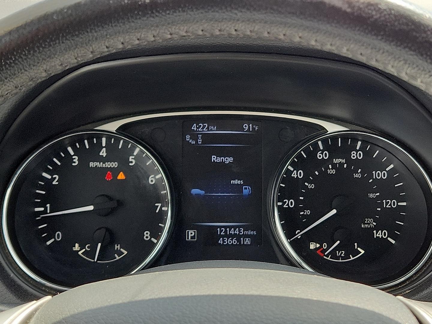 2016 BLACK /Charcoal - G Nissan Rogue SL (5N1AT2MT4GC) with an 2.5L I-4 DOHC, variable valve control, regular unleaded, engine with 170HP engine, located at 4711 Ave Q, Lubbock, TX, 79412, (806) 687-2362, 33.551304, -101.855293- Photo#27