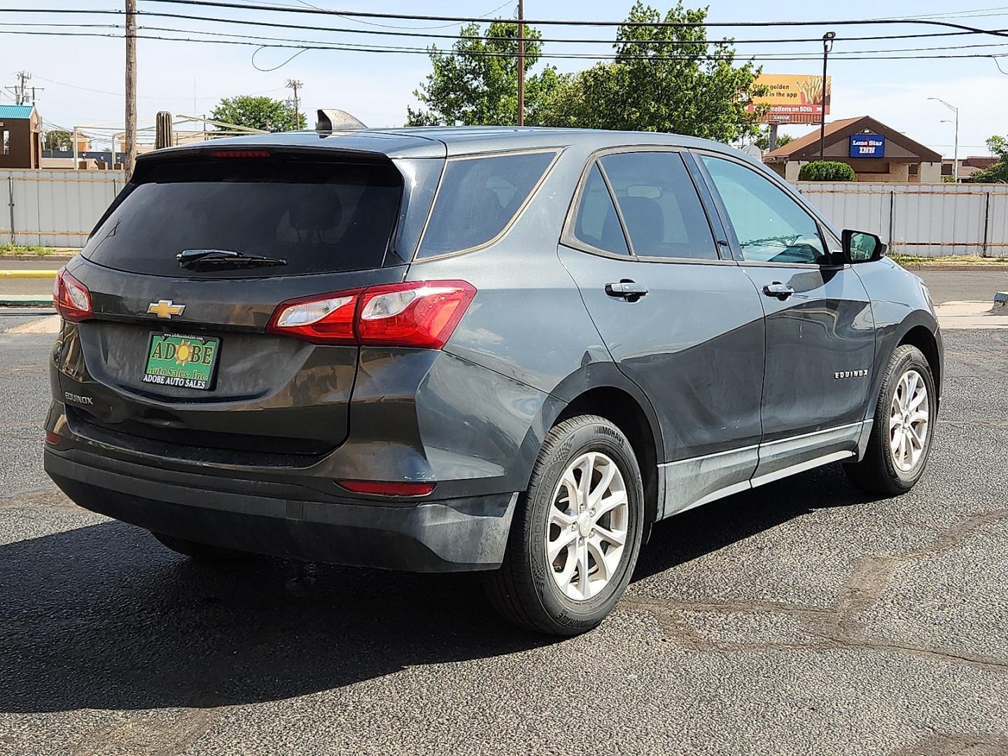 2019 GRAY /Medium Ash Gray - H72 Chevrolet Equinox LS (3GNAXHEV0KL) with an 1.5L I-4 gasoline direct injection, DOHC, VVT variable valve control, intercooled turbo, regular unleaded, engine with 170HP engine, located at 4711 Ave Q, Lubbock, TX, 79412, (806) 687-2362, 33.551304, -101.855293 - Photo#3