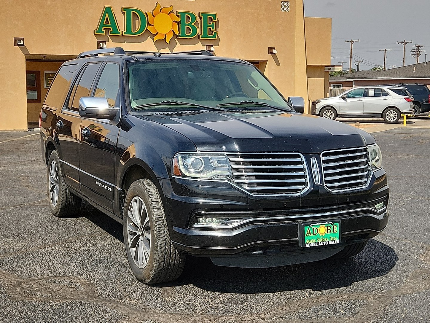 2016 BLACK /Medium Light Stone - PL Lincoln Navigator Select (5LMJJ2JT5GE) with an EcoBoost 3.5L V-6 gasoline direct injection, DOHC, variable valve control, twin turbo, premium unleaded, engine with 380HP engine, located at 4711 Ave Q, Lubbock, TX, 79412, (806) 687-2362, 33.551304, -101.855293- Photo#5