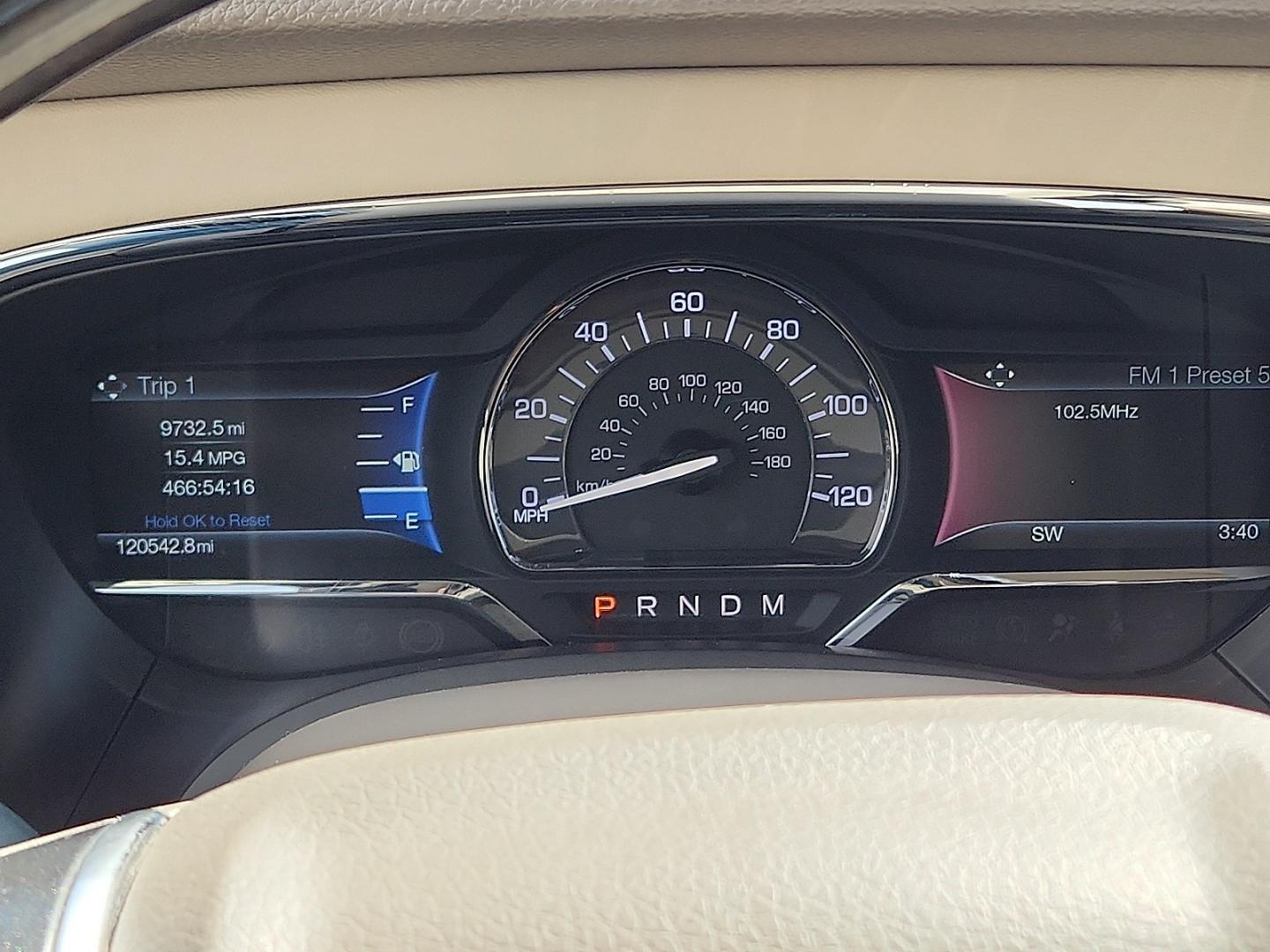 2016 BLACK /Medium Light Stone - PL Lincoln Navigator Select (5LMJJ2JT5GE) with an EcoBoost 3.5L V-6 gasoline direct injection, DOHC, variable valve control, twin turbo, premium unleaded, engine with 380HP engine, located at 4711 Ave Q, Lubbock, TX, 79412, (806) 687-2362, 33.551304, -101.855293- Photo#27
