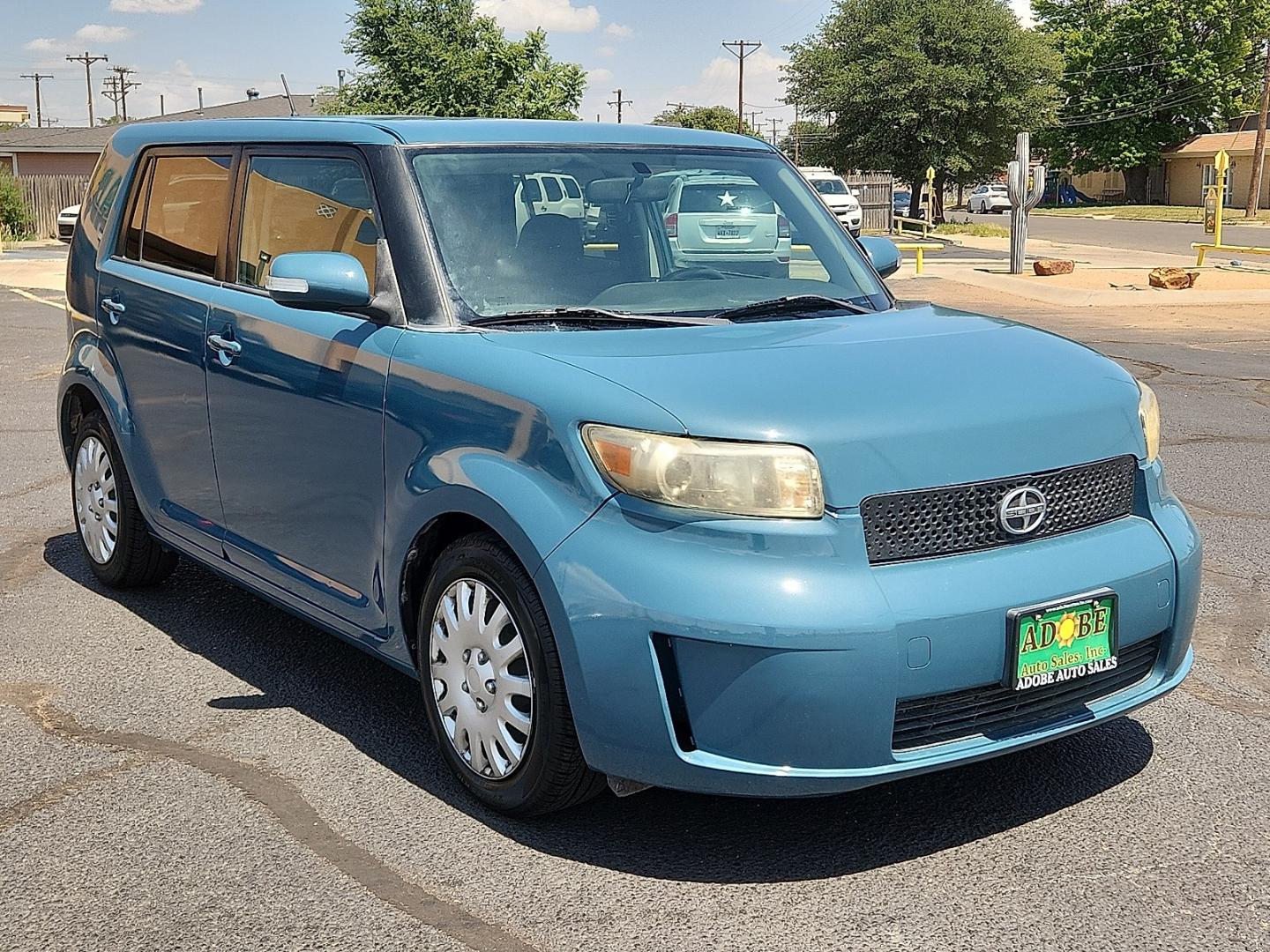 2008 GREEN /Dark Gray - 10 Scion xB (JTLKE50E881) with an 2.4L I-4 DOHC, variable valve control, regular unleaded, engine with 158HP engine, located at 4711 Ave Q, Lubbock, TX, 79412, (806) 687-2362, 33.551304, -101.855293- Photo#5