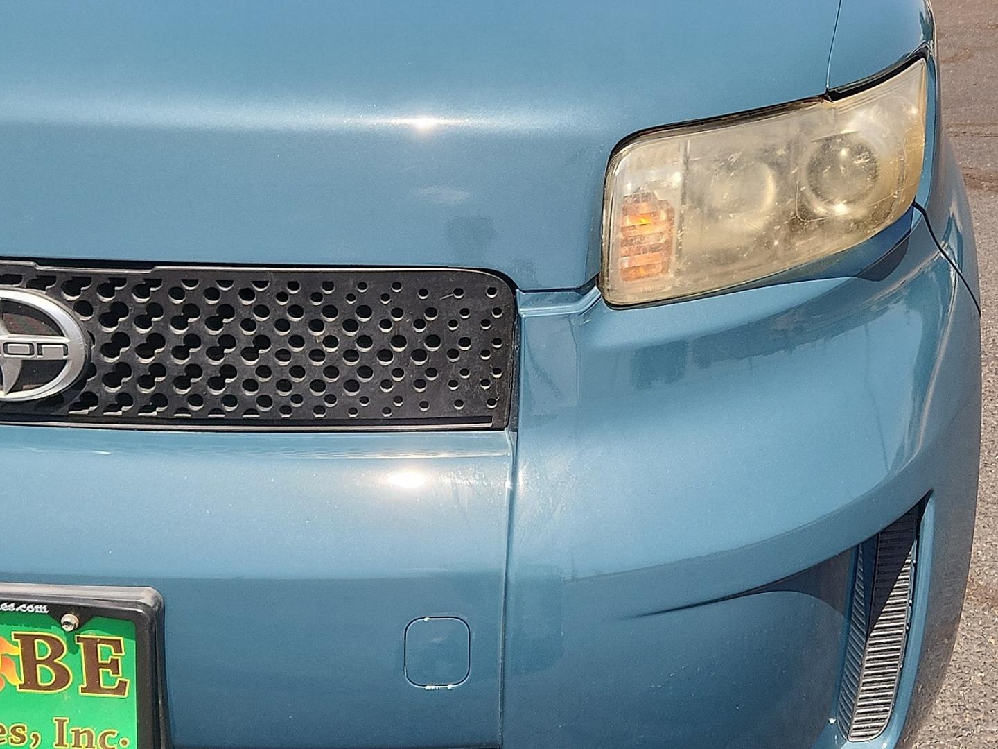 2008 GREEN /Dark Gray - 10 Scion xB (JTLKE50E881) with an 2.4L I-4 DOHC, variable valve control, regular unleaded, engine with 158HP engine, located at 4711 Ave Q, Lubbock, TX, 79412, (806) 687-2362, 33.551304, -101.855293- Photo#9