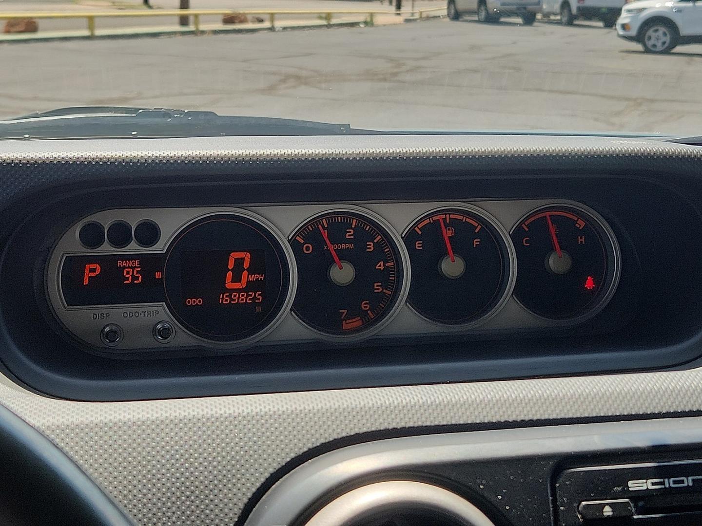 2008 GREEN /Dark Gray - 10 Scion xB (JTLKE50E881) with an 2.4L I-4 DOHC, variable valve control, regular unleaded, engine with 158HP engine, located at 4711 Ave Q, Lubbock, TX, 79412, (806) 687-2362, 33.551304, -101.855293- Photo#27