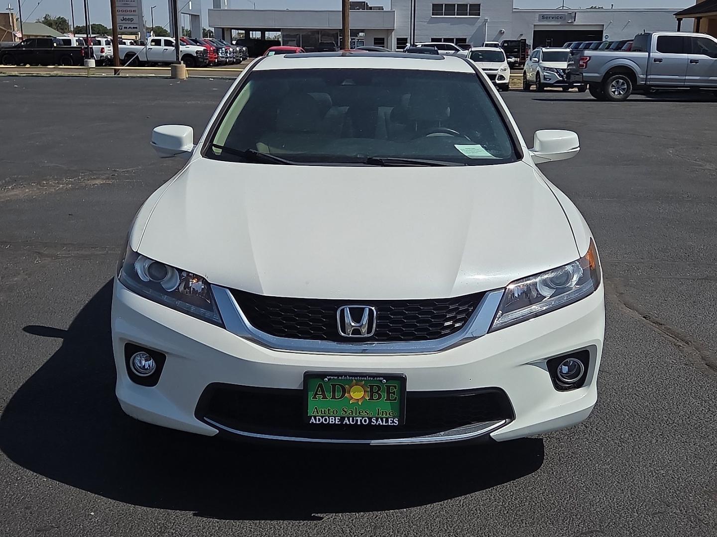 2015 White Orchid Pearl - WB /Parchment - BI Honda Accord EX-L (1HGCT1B86FA) with an 2.4L I-4 gasoline direct injection, DOHC, i-VTEC variable valve control, regular unleaded, engine with 185HP engine, located at 4711 Ave Q, Lubbock, TX, 79412, (806) 687-2362, 33.551304, -101.855293- Photo#7