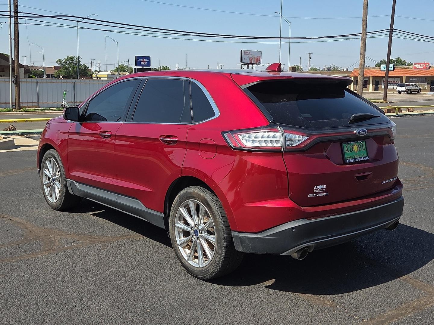 2018 Ruby Red Metallic Tinted Clearcoat - RR /Ebony - PE Ford Edge Titanium (2FMPK3K85JB) with an 3.5L V-6 DOHC, variable valve control, regular unleaded, engine with 280HP engine, located at 4711 Ave Q, Lubbock, TX, 79412, (806) 687-2362, 33.551304, -101.855293- Photo#2