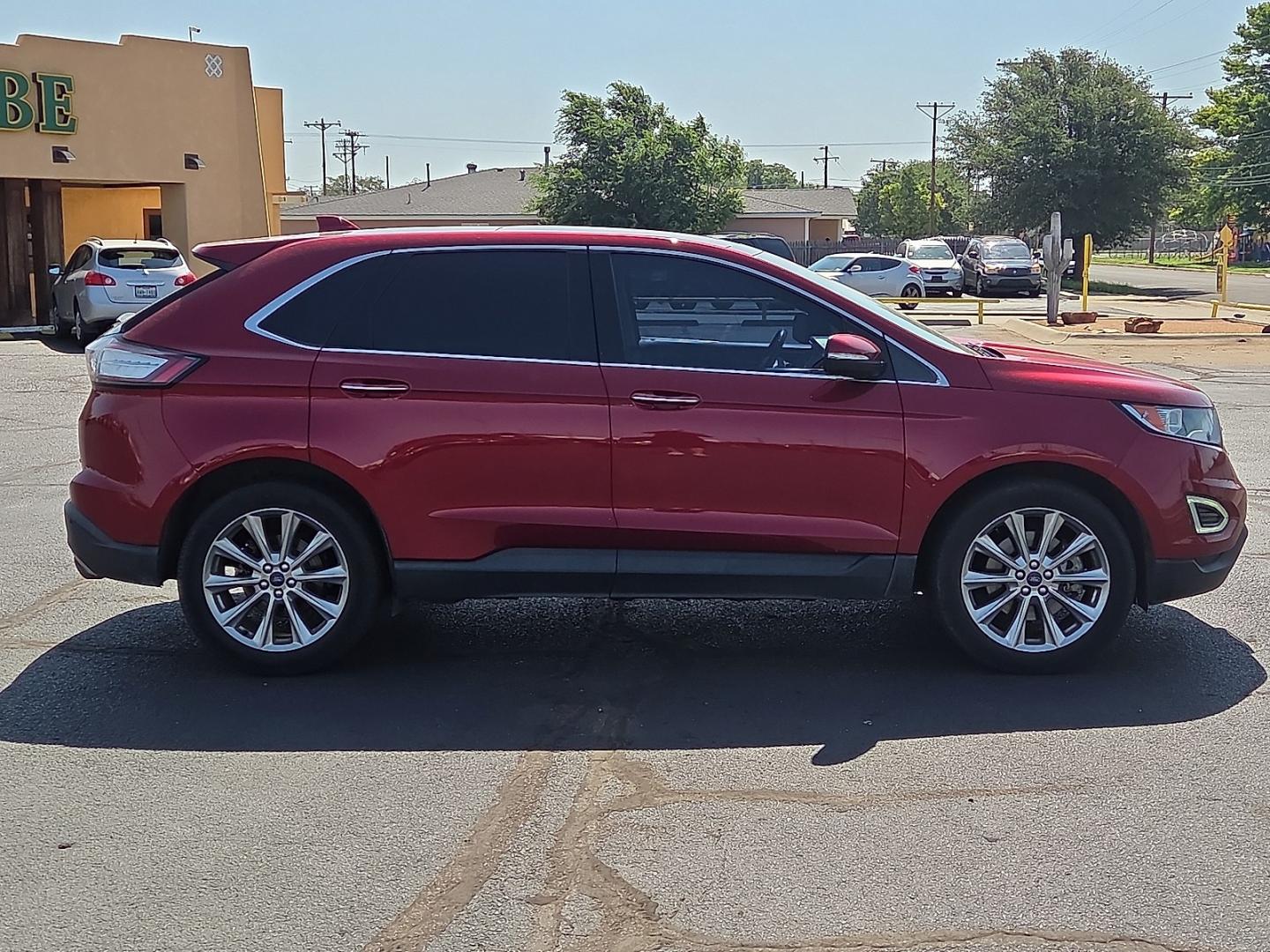 2018 Ruby Red Metallic Tinted Clearcoat - RR /Ebony - PE Ford Edge Titanium (2FMPK3K85JB) with an 3.5L V-6 DOHC, variable valve control, regular unleaded, engine with 280HP engine, located at 4711 Ave Q, Lubbock, TX, 79412, (806) 687-2362, 33.551304, -101.855293- Photo#5