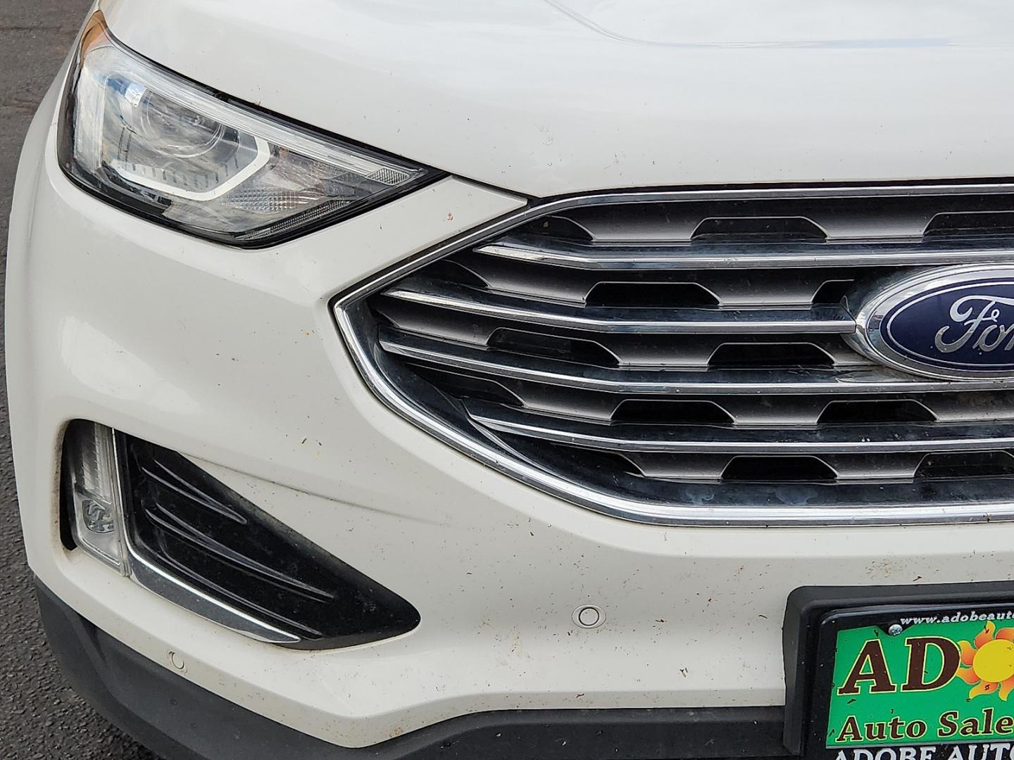 2020 WHITE /Soft Ceramic - LC Ford Edge Titanium (2FMPK3K9XLB) with an EcoBoost 2L I-4 gasoline direct injection, DOHC, variable valve control, intercooled turbo, premium unleaded, engine with 250HP engine, located at 4711 Ave Q, Lubbock, TX, 79412, (806) 687-2362, 33.551304, -101.855293- Photo#7