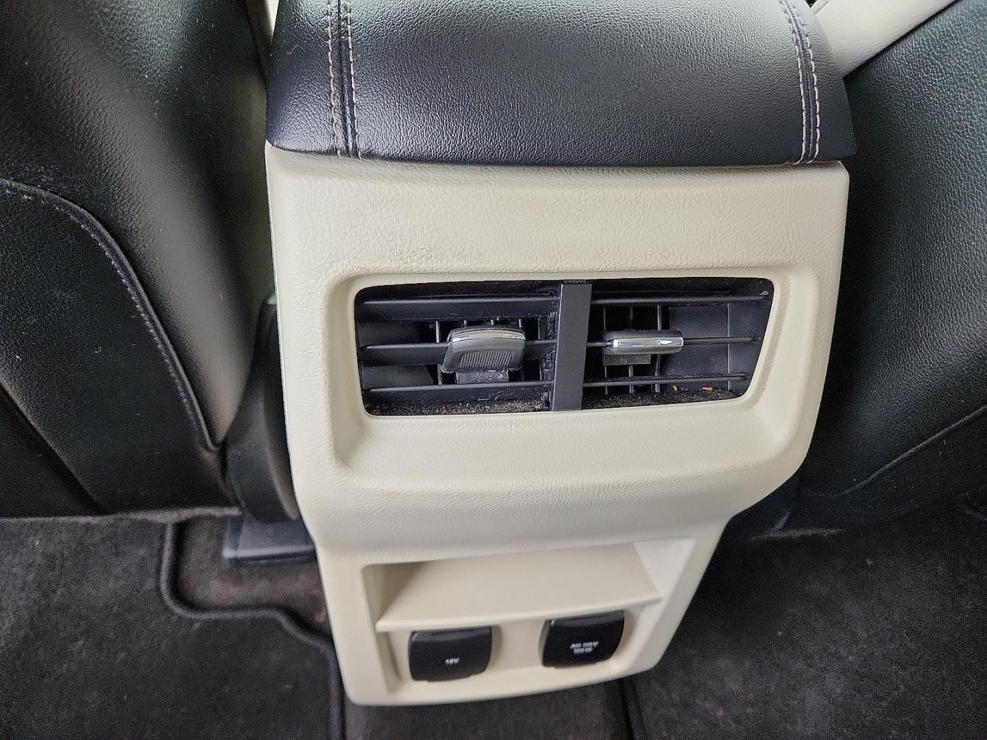 2020 WHITE /Soft Ceramic - LC Ford Edge Titanium (2FMPK3K9XLB) with an EcoBoost 2L I-4 gasoline direct injection, DOHC, variable valve control, intercooled turbo, premium unleaded, engine with 250HP engine, located at 4711 Ave Q, Lubbock, TX, 79412, (806) 687-2362, 33.551304, -101.855293- Photo#10