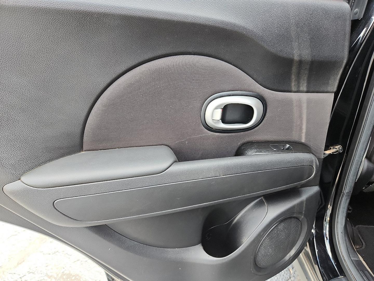 2015 BLACK /Black - EQ Kia Soul (KNDJN2A23F7) with an Gamma 1.6L I-4 gasoline direct injection, DOHC, variable valve control, regular unleaded, engine with 130HP engine, located at 4711 Ave Q, Lubbock, TX, 79412, (806) 687-2362, 33.551304, -101.855293- Photo#10