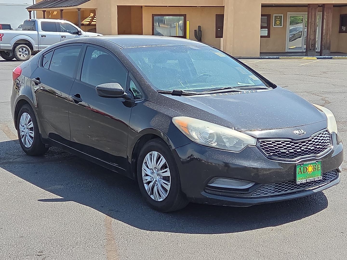 2016 Aurora Black Pearl - ABP /Gray - DFR Kia Forte LX (KNAFK4A63G5) with an 1.8L I-4 DOHC, D-CVVT variable valve control, regular unleaded, engine with 145HP engine, located at 4711 Ave Q, Lubbock, TX, 79412, (806) 687-2362, 33.551304, -101.855293- Photo#6