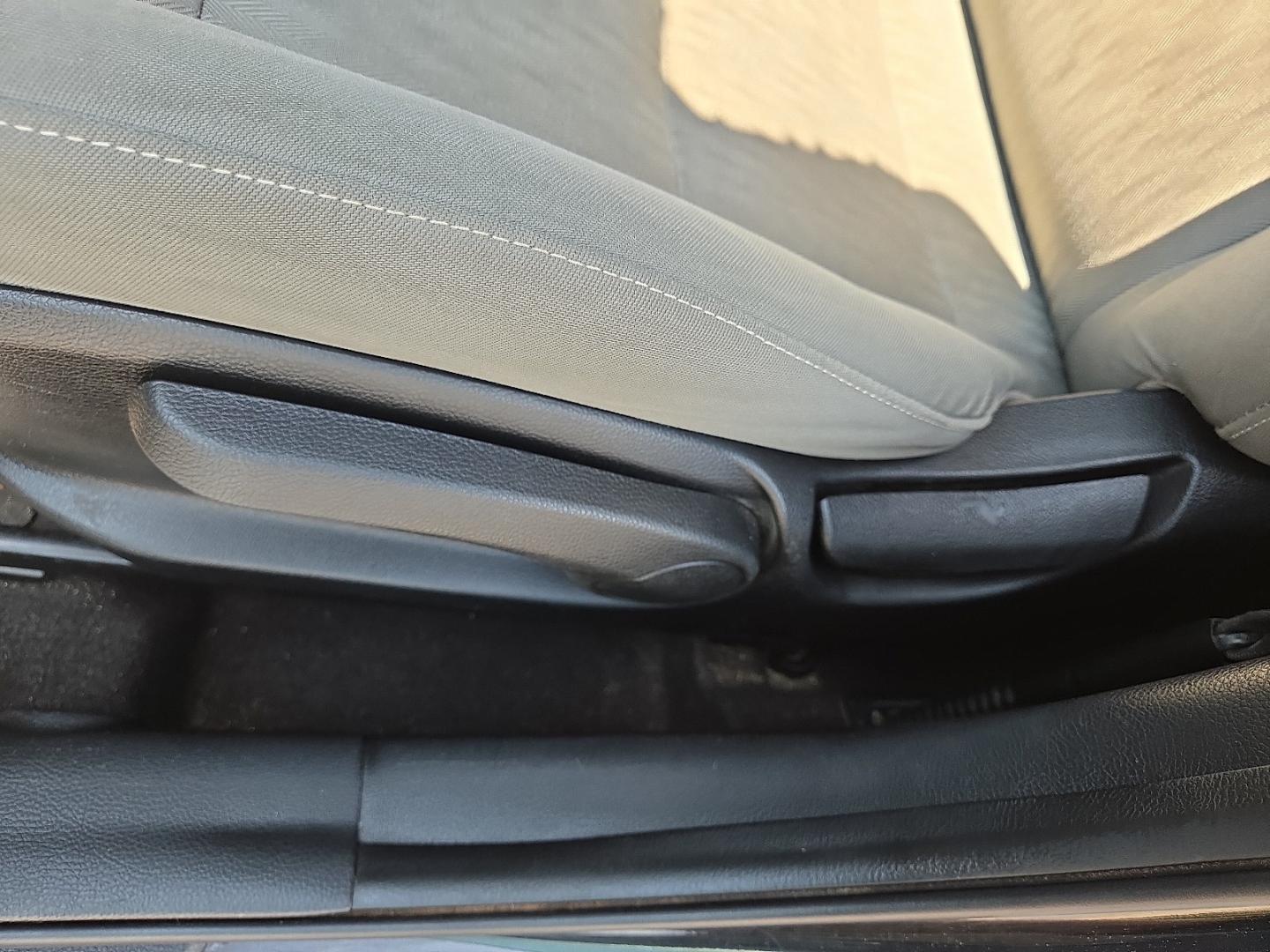 2016 Aurora Black Pearl - ABP /Gray - DFR Kia Forte LX (KNAFK4A63G5) with an 1.8L I-4 DOHC, D-CVVT variable valve control, regular unleaded, engine with 145HP engine, located at 4711 Ave Q, Lubbock, TX, 79412, (806) 687-2362, 33.551304, -101.855293- Photo#20