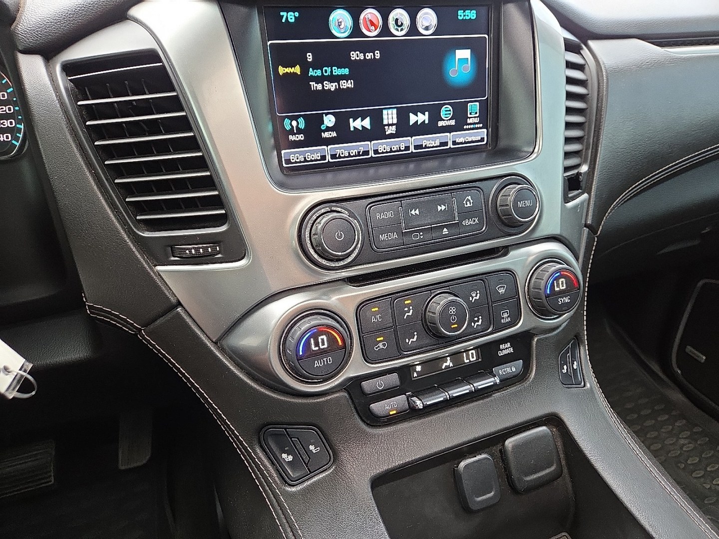 2016 Champagne Silver Metallic - GWT /Jet Black - H2U Chevrolet Tahoe LT (1GNSKBKC5GR) with an EcoTec3 5.3L V-8 gasoline direct injection, variable valve control, regular unleaded, engine with cylinder deactivation and 355HP engine, located at 4711 Ave Q, Lubbock, TX, 79412, (806) 687-2362, 33.551304, -101.855293- Photo#29